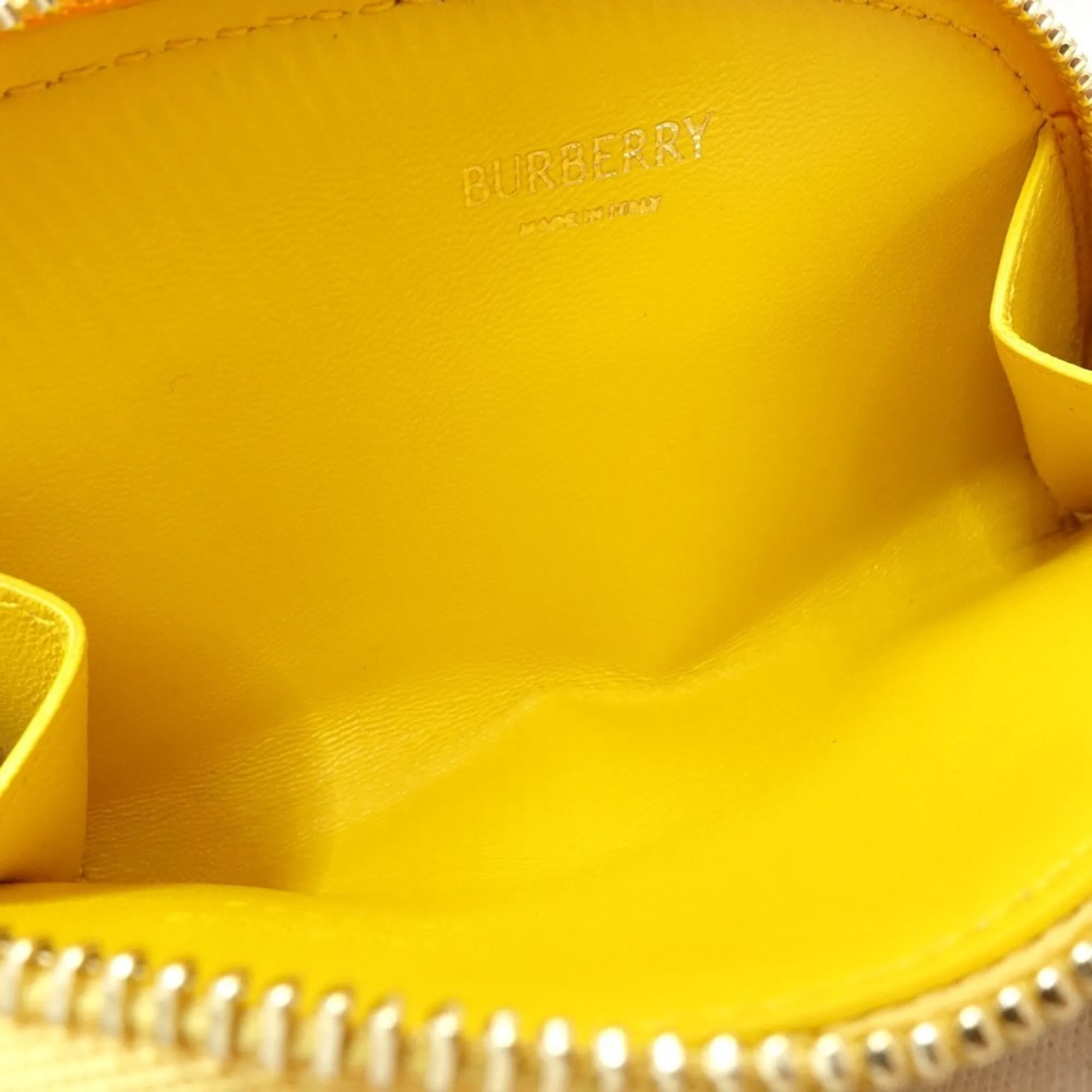 Burberry Leather Coin Purse/Coin Case (Pre-Owned)