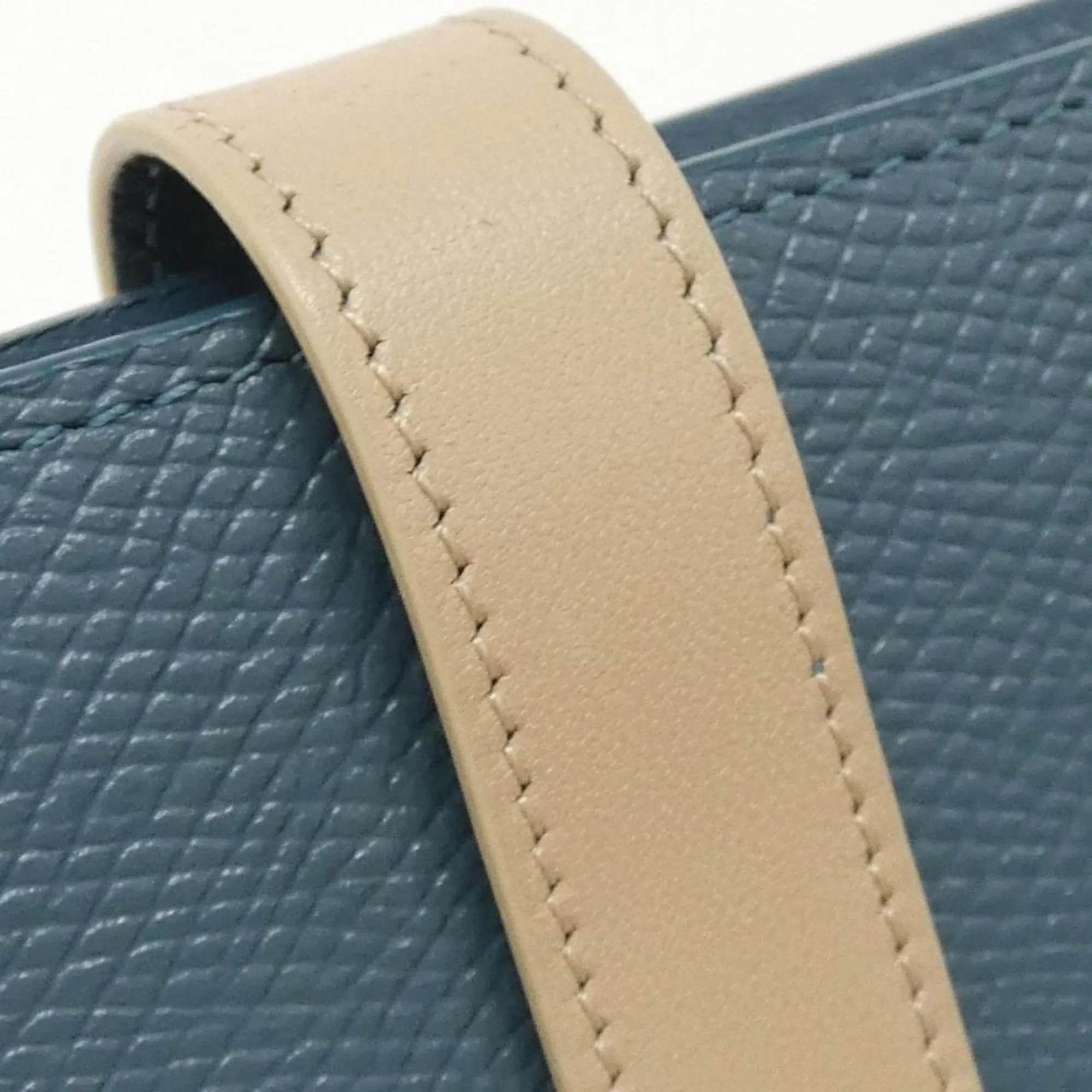 Celine Leather Long Wallet (Bi-Fold) (Pre-Owned)