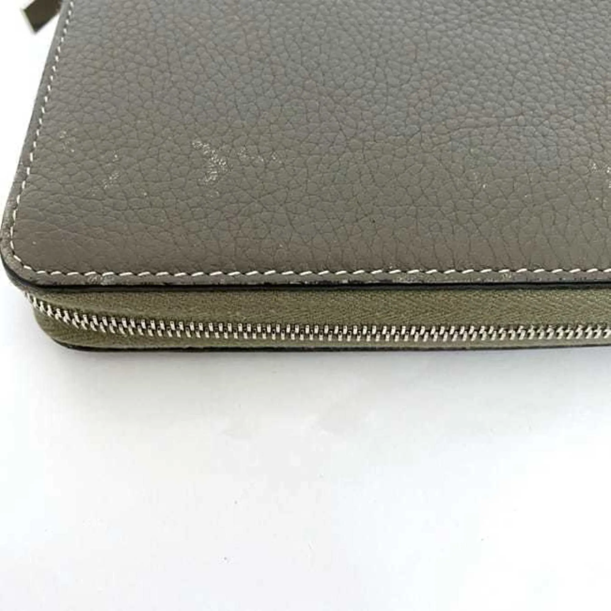 Celine Leather Long Wallet (Bi-Fold) (Pre-Owned)
