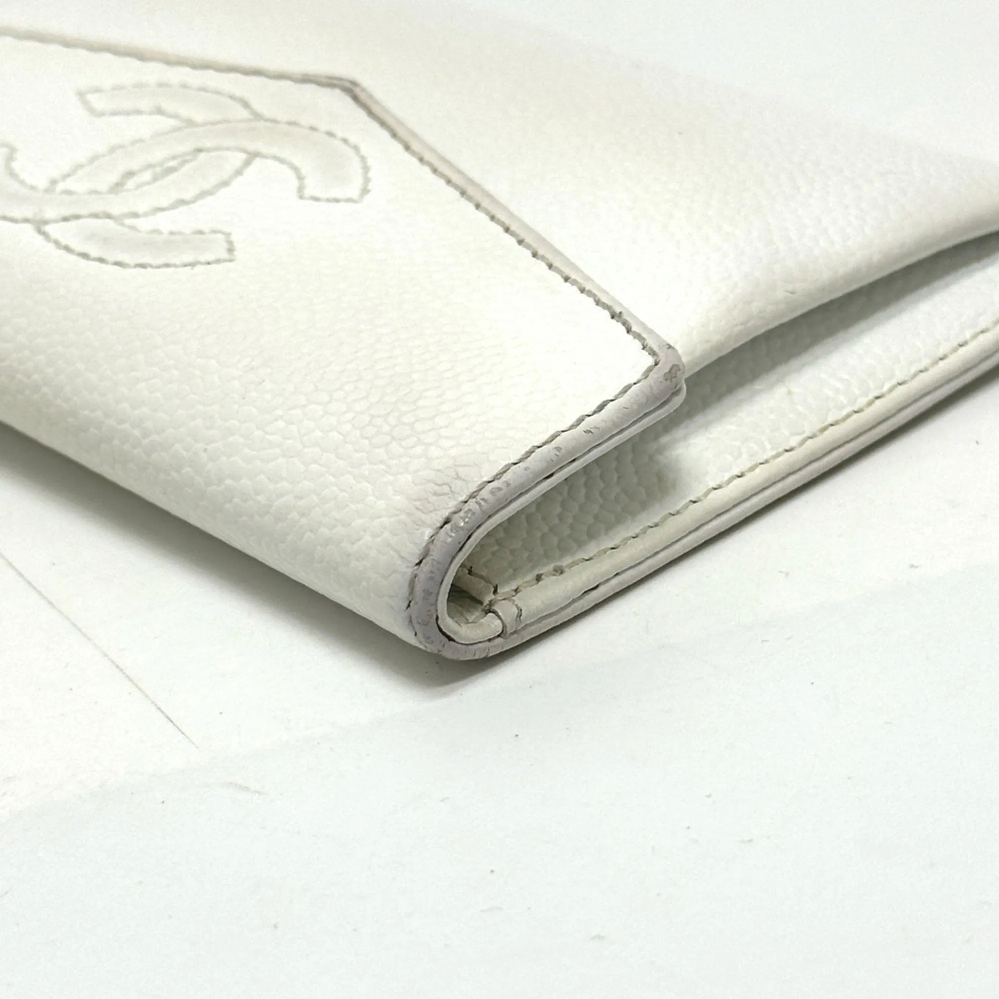 Chanel Grained Calfskin Wallet (Bi-Fold) (Pre-Owned)