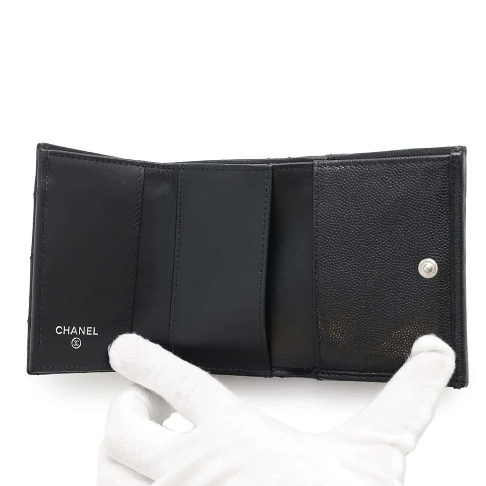 Chanel Grained Calfskin Wallet (Tri-Fold) (Pre-Owned)