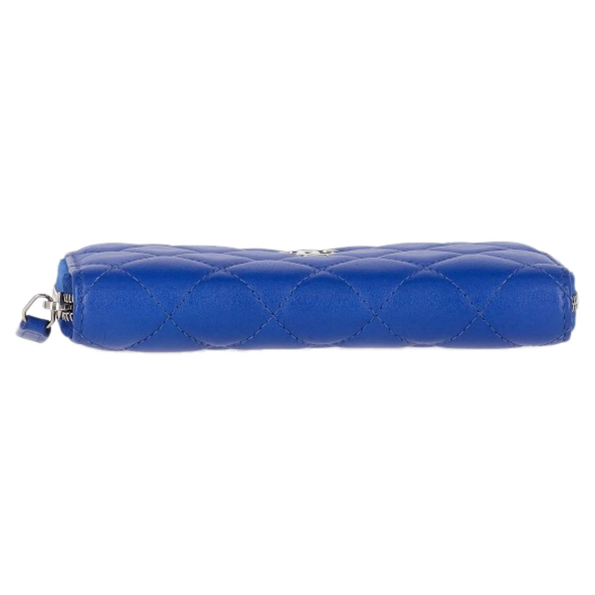 Chanel Interlocking CC Logo Continental Wallet in Blue Leather