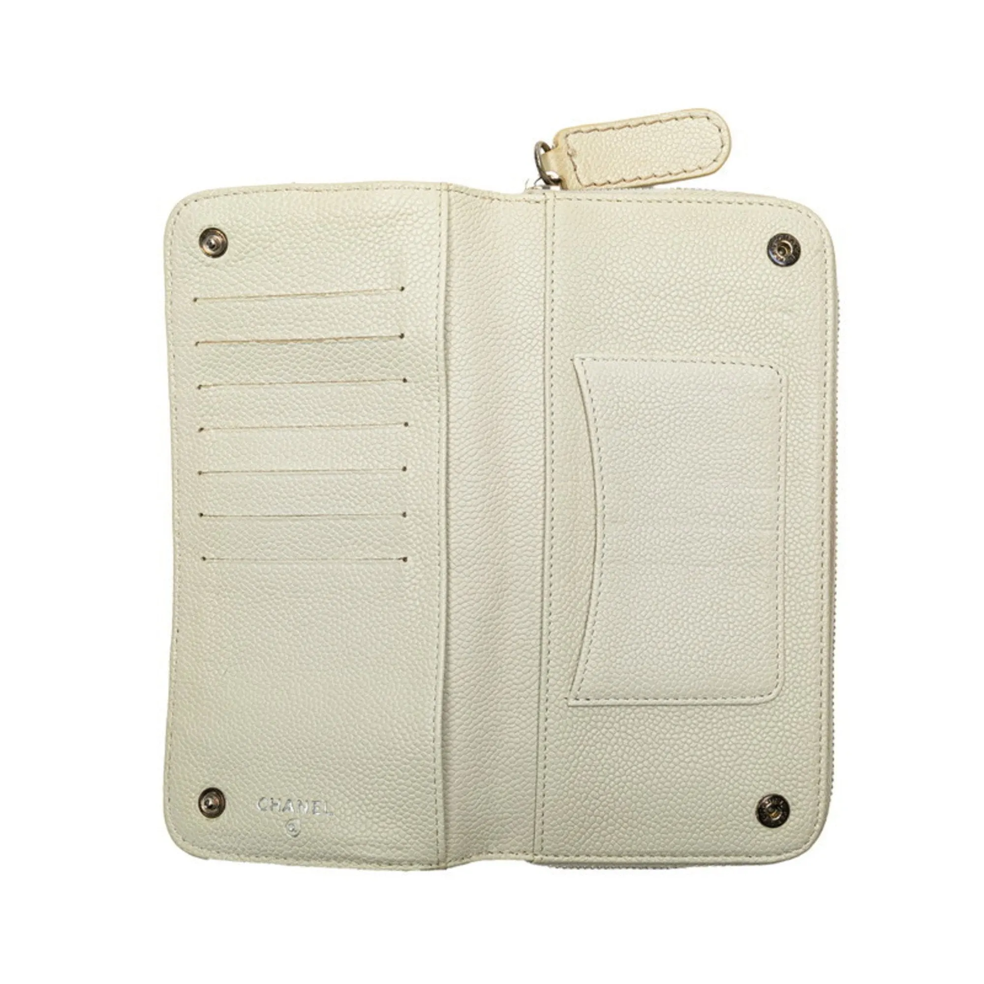 Chanel ivory Leather Long Wallet (Bi-Fold) (Pre-Owned)