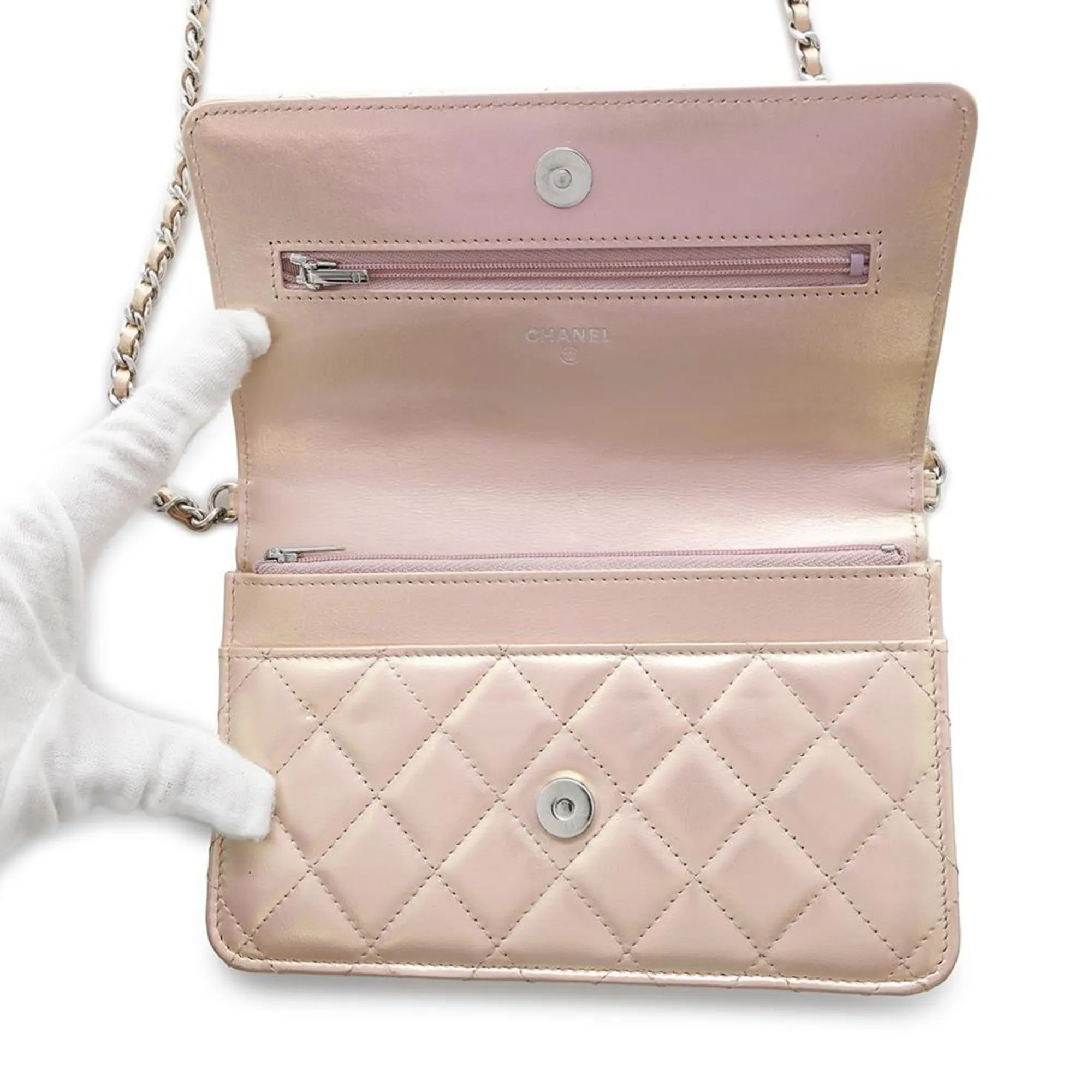 Chanel Leather Chain/Shoulder Wallet (Pre-Owned)