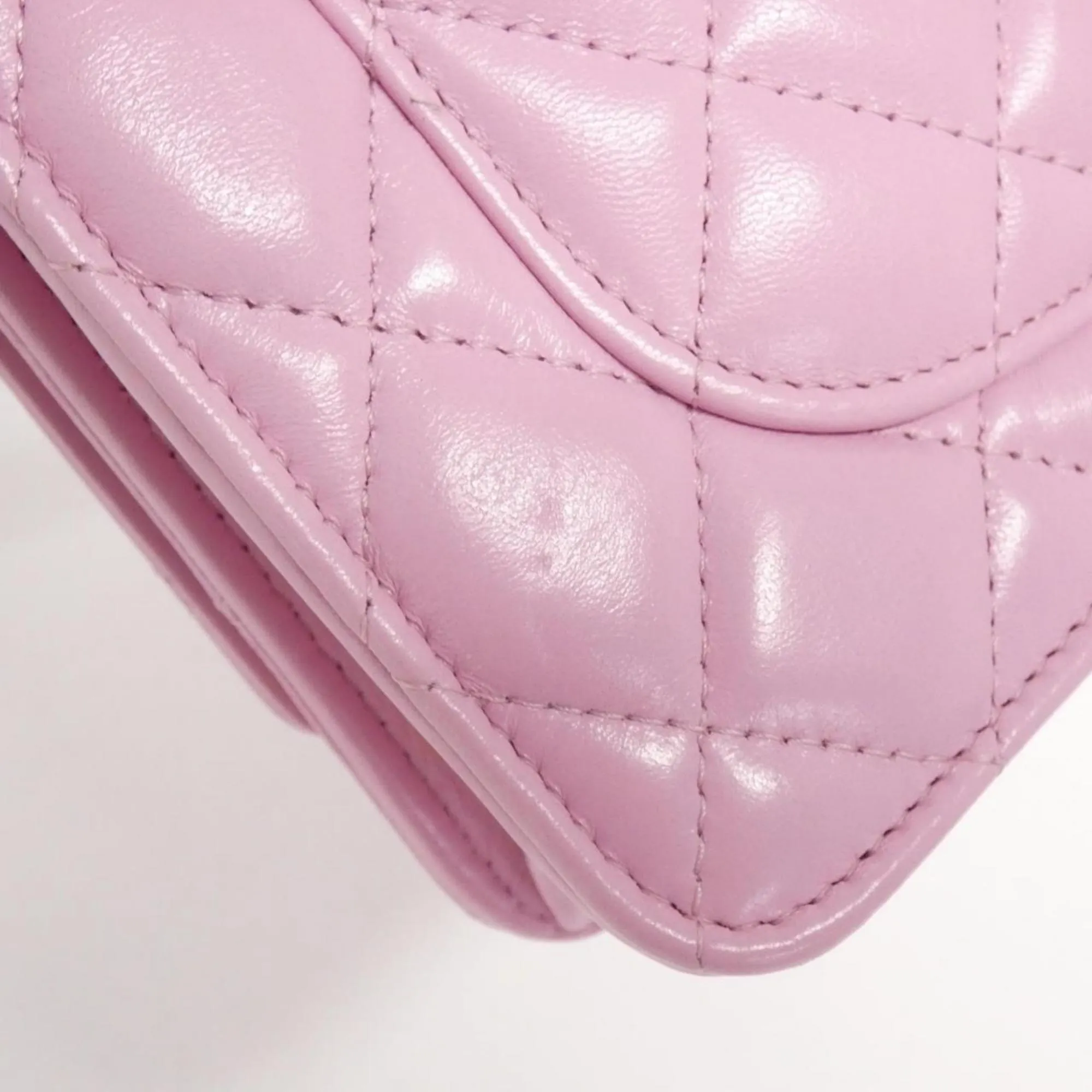 Chanel Leather Chain/Shoulder Wallet (Pre-Owned)