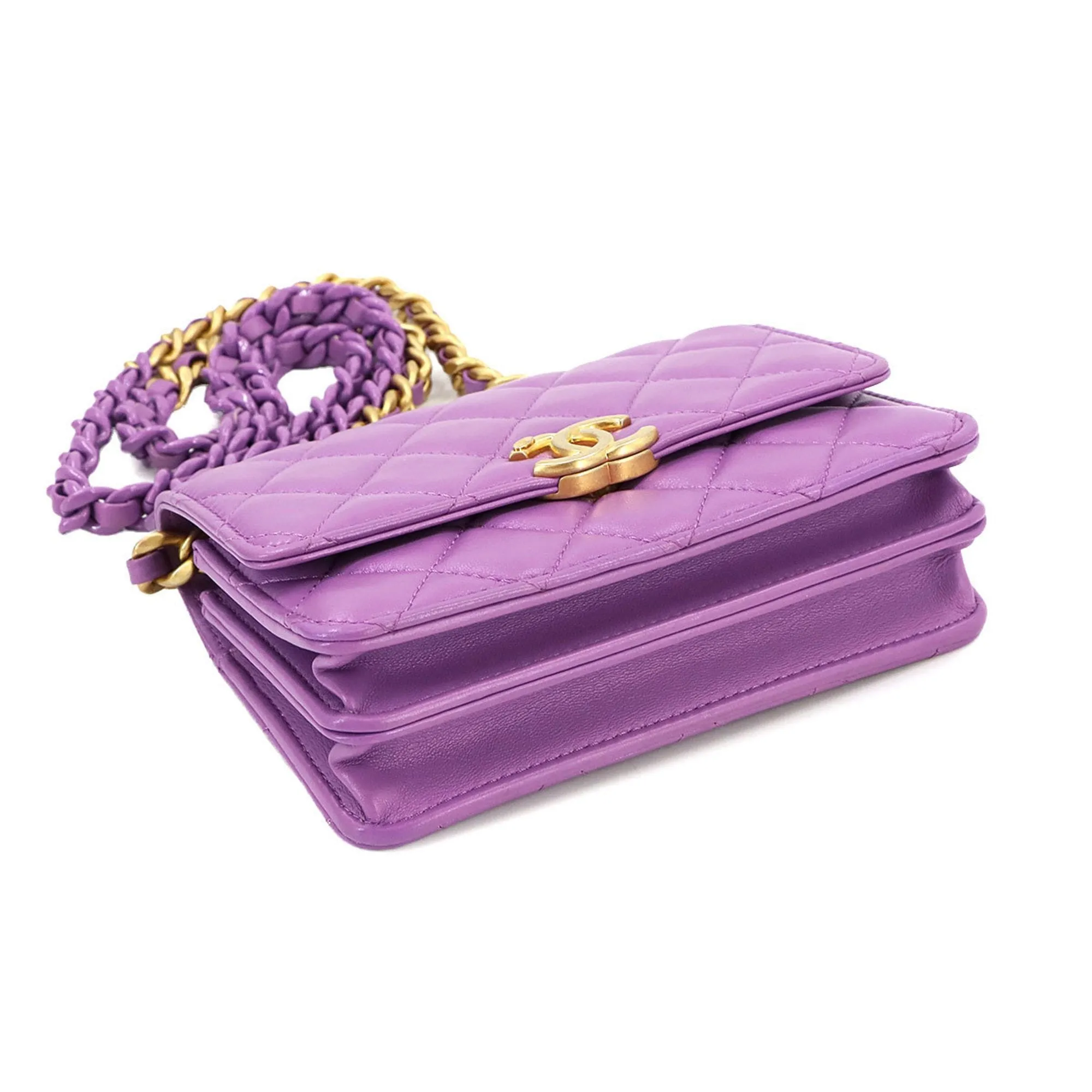 Chanel Matelasse Leather Chain/Shoulder Wallet (Pre-Owned)