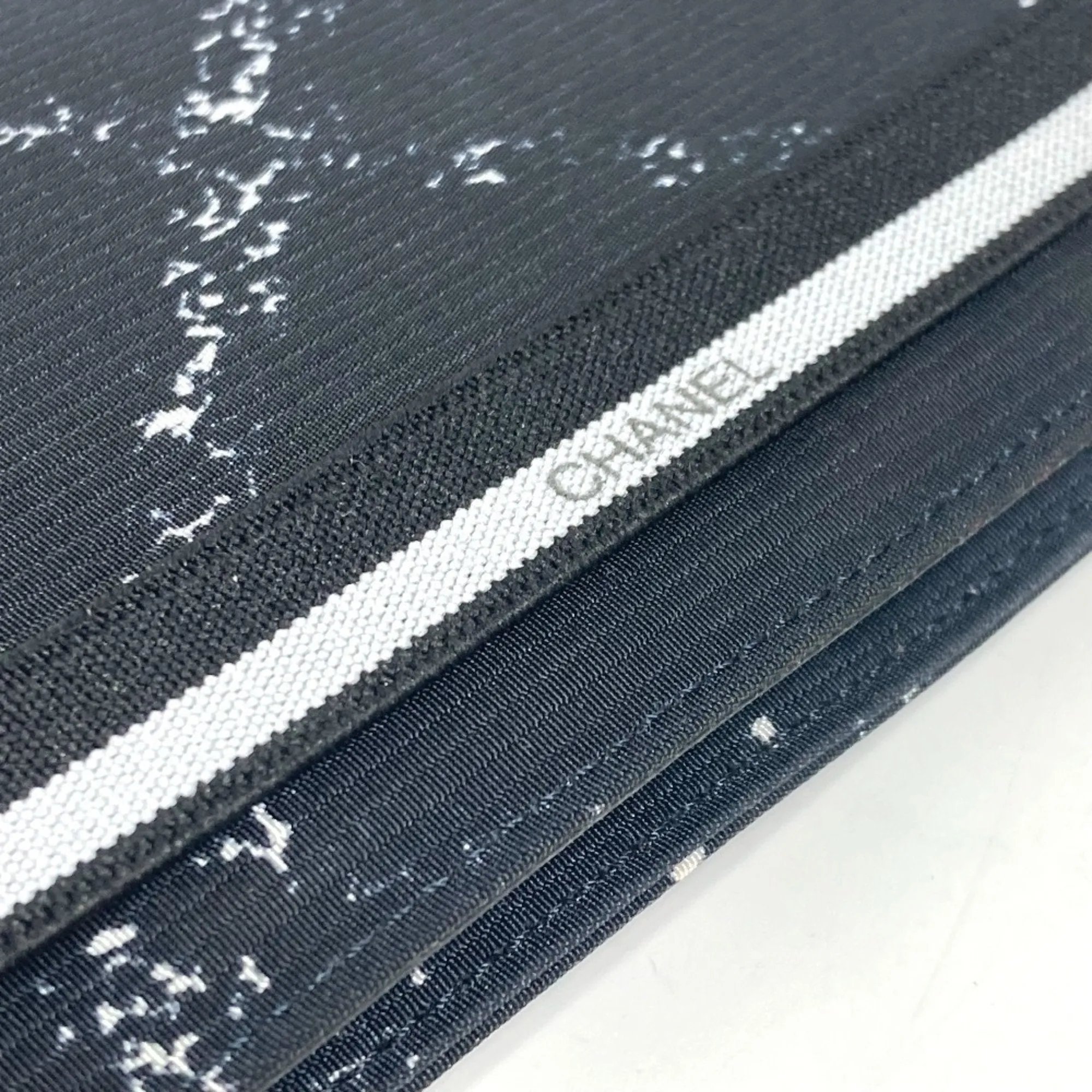 Chanel Nylon Long Wallet (Bi-Fold) (Pre-Owned)