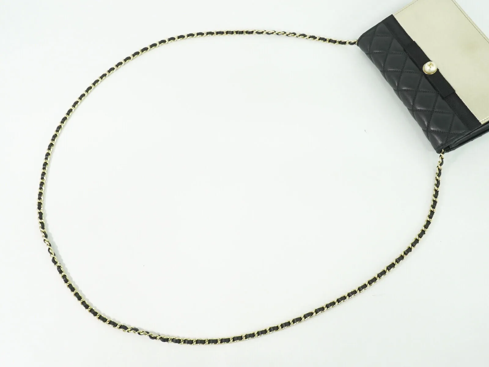 Chanel Wallet On Chain Leather Wallet (Pre-Owned)
