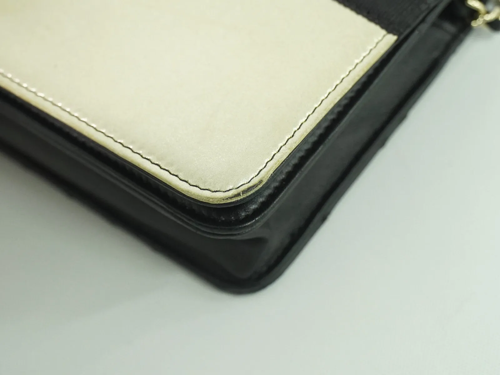 Chanel Wallet On Chain Leather Wallet (Pre-Owned)