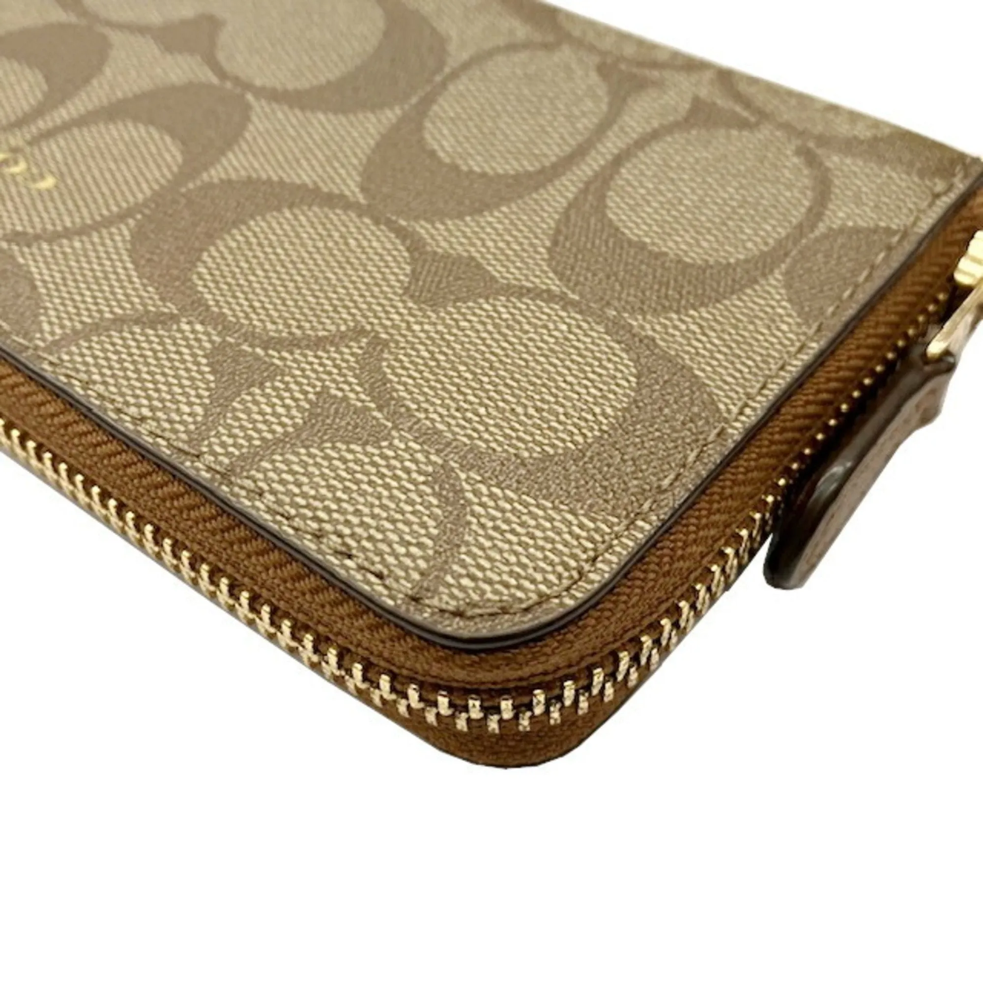 Coach Signature Pvc Wallet (Bi-Fold) (Pre-Owned)
