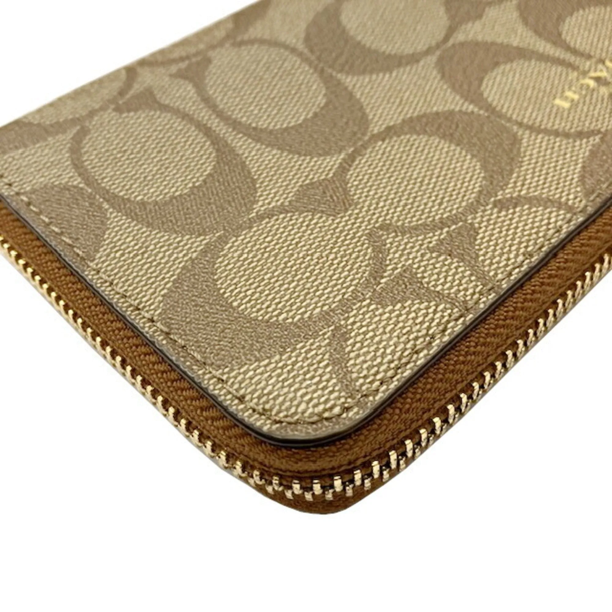Coach Signature Pvc Wallet (Bi-Fold) (Pre-Owned)