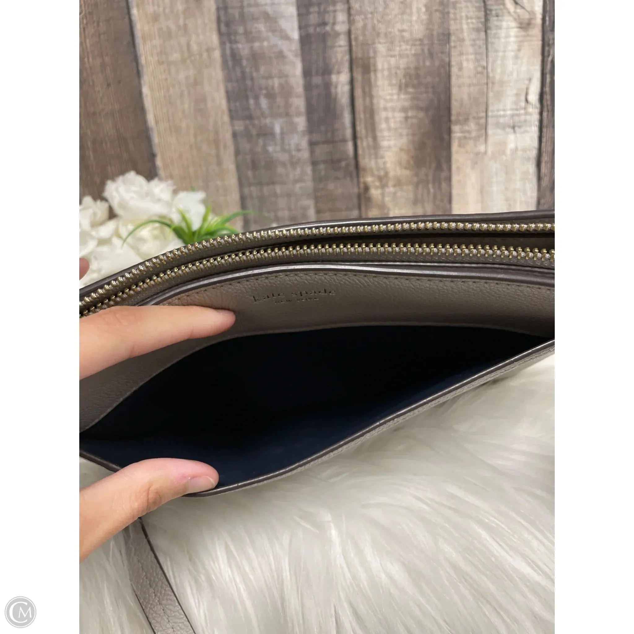 Crossbody Designer By Kate Spade, Size: Medium