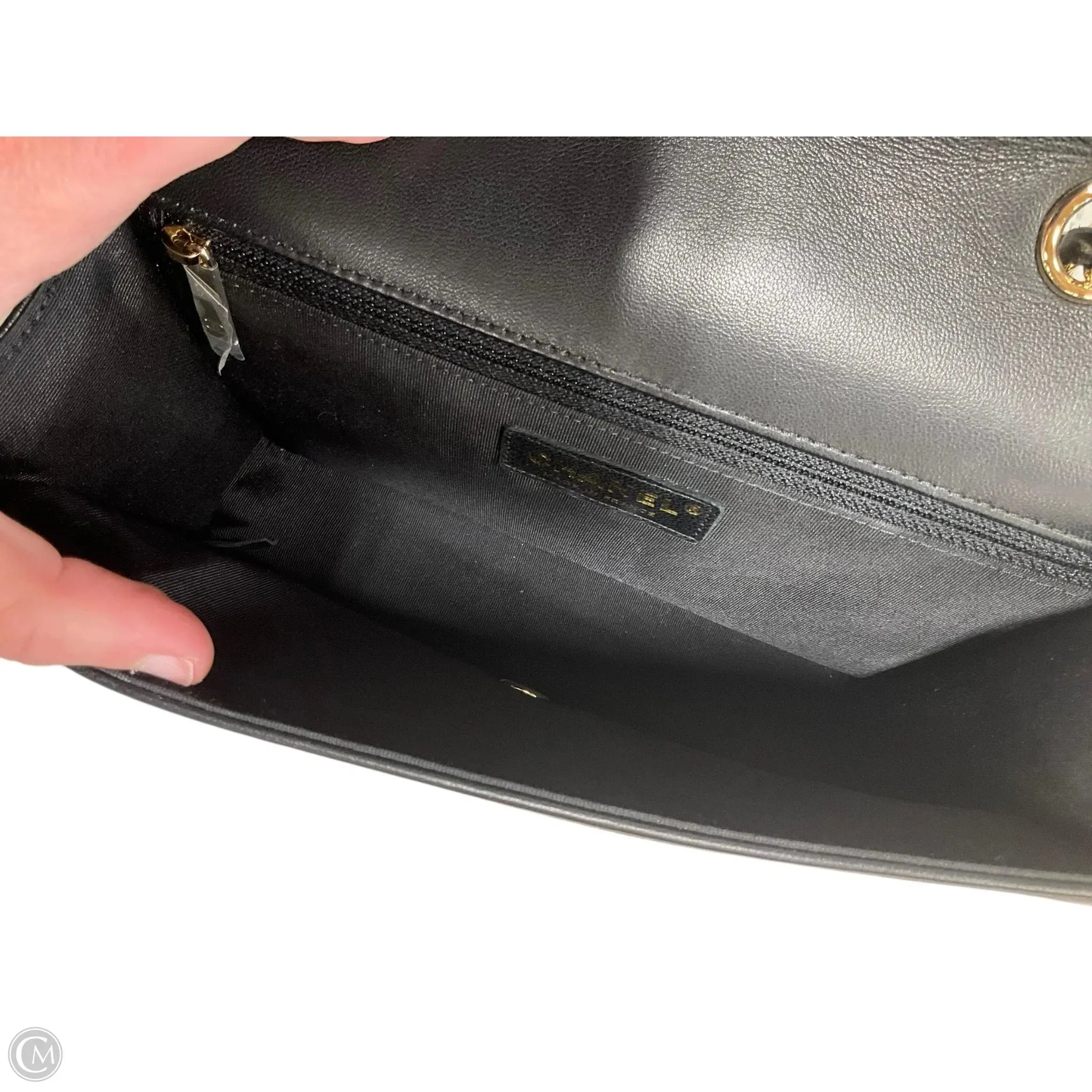 Crossbody Luxury Designer By Chanel, Size: Small