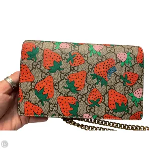 Crossbody Luxury Designer By Gucci, Size: Small