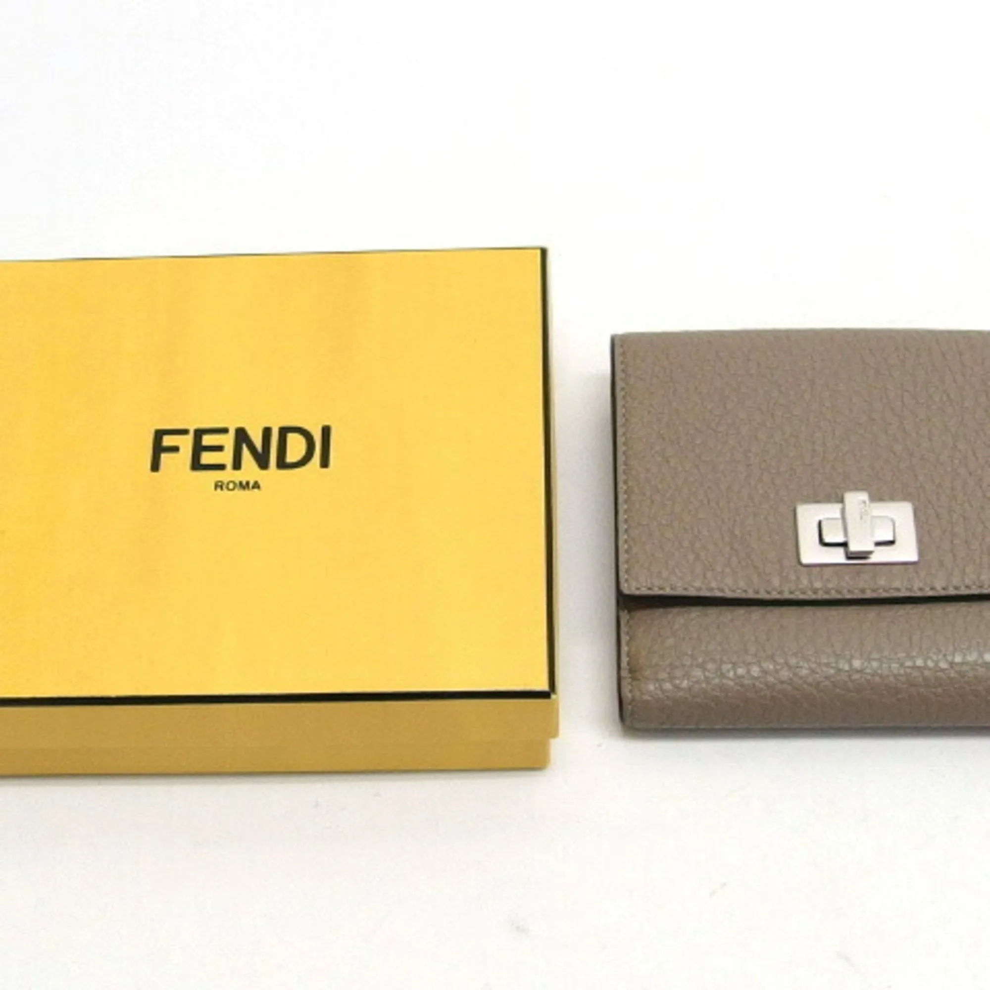 Fendi  ish Leather Coin Purse/Coin Case (Pre-Owned)