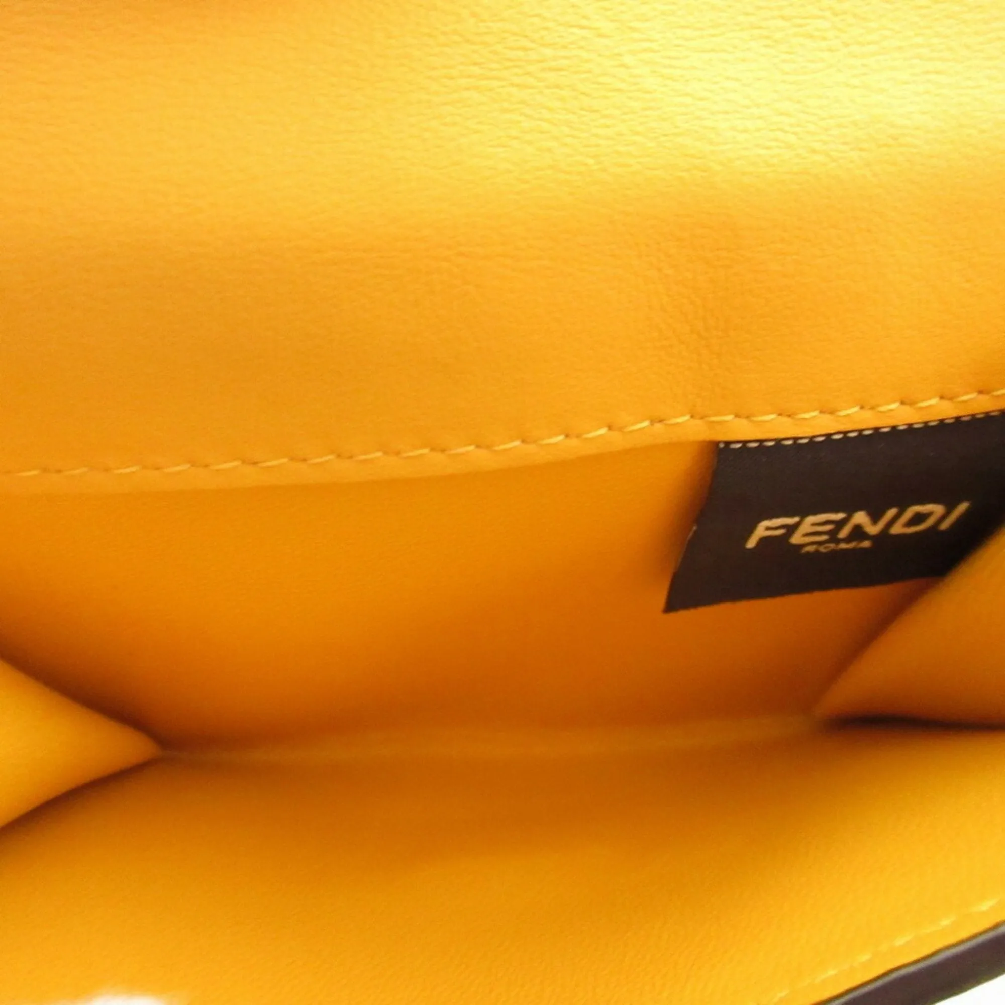 Fendi Leather Wallet (Bi-Fold) (Pre-Owned)
