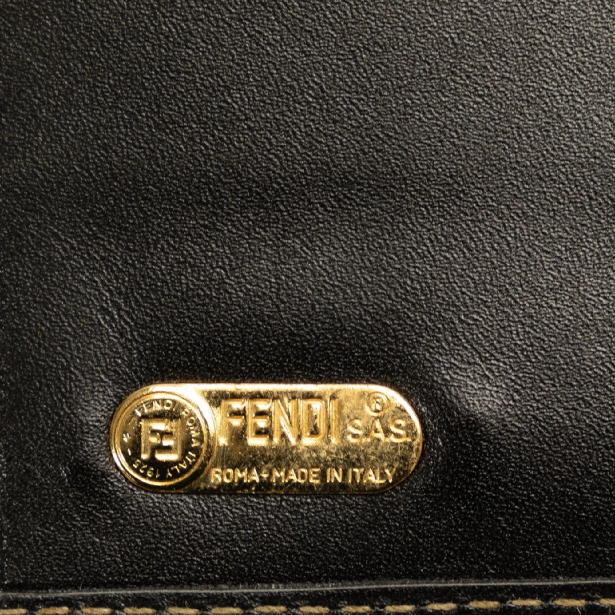 Fendi  Pvc Leather Wallet (Bi-Fold) (Pre-Owned)