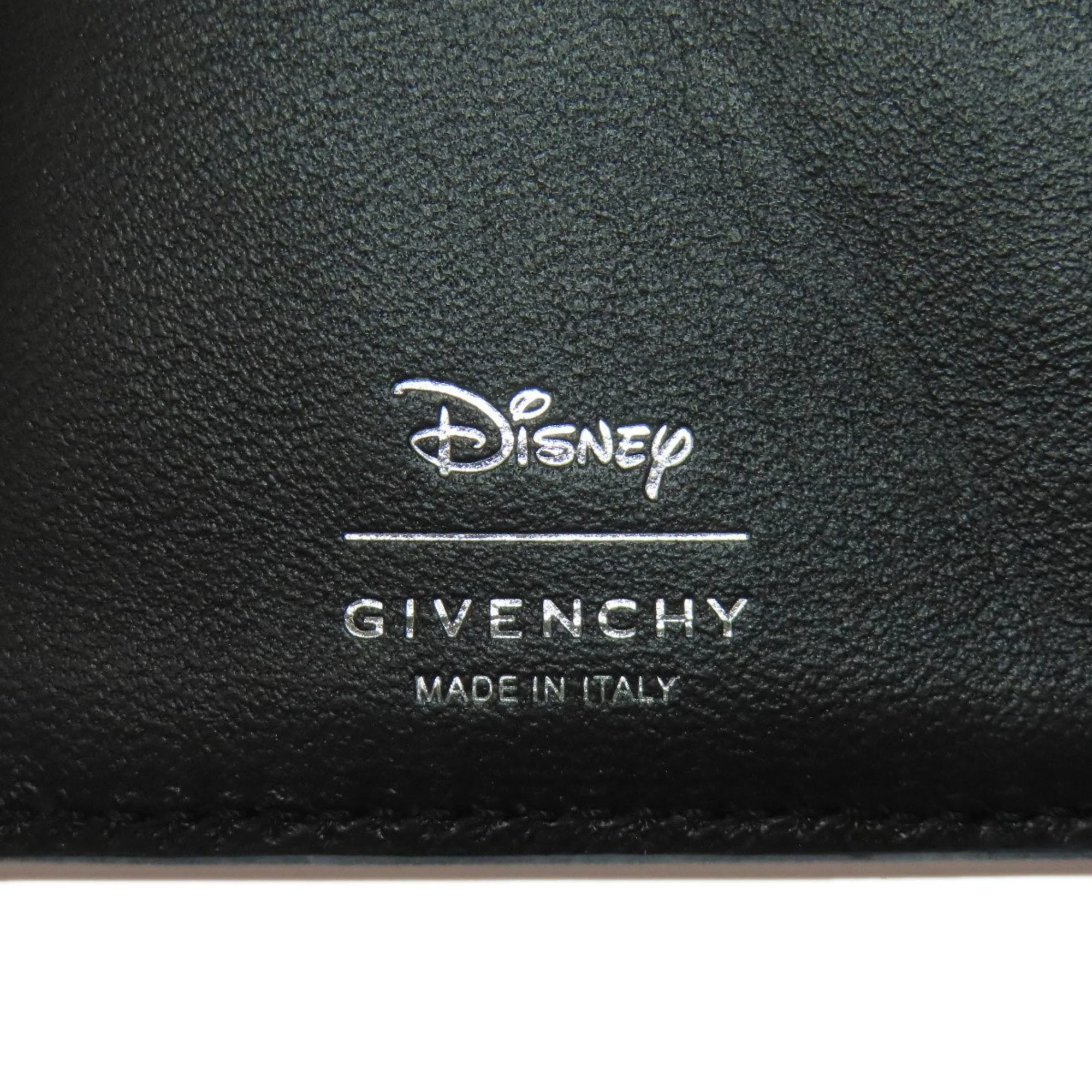 Givenchy Leather Wallet (Bi-Fold) (Pre-Owned)