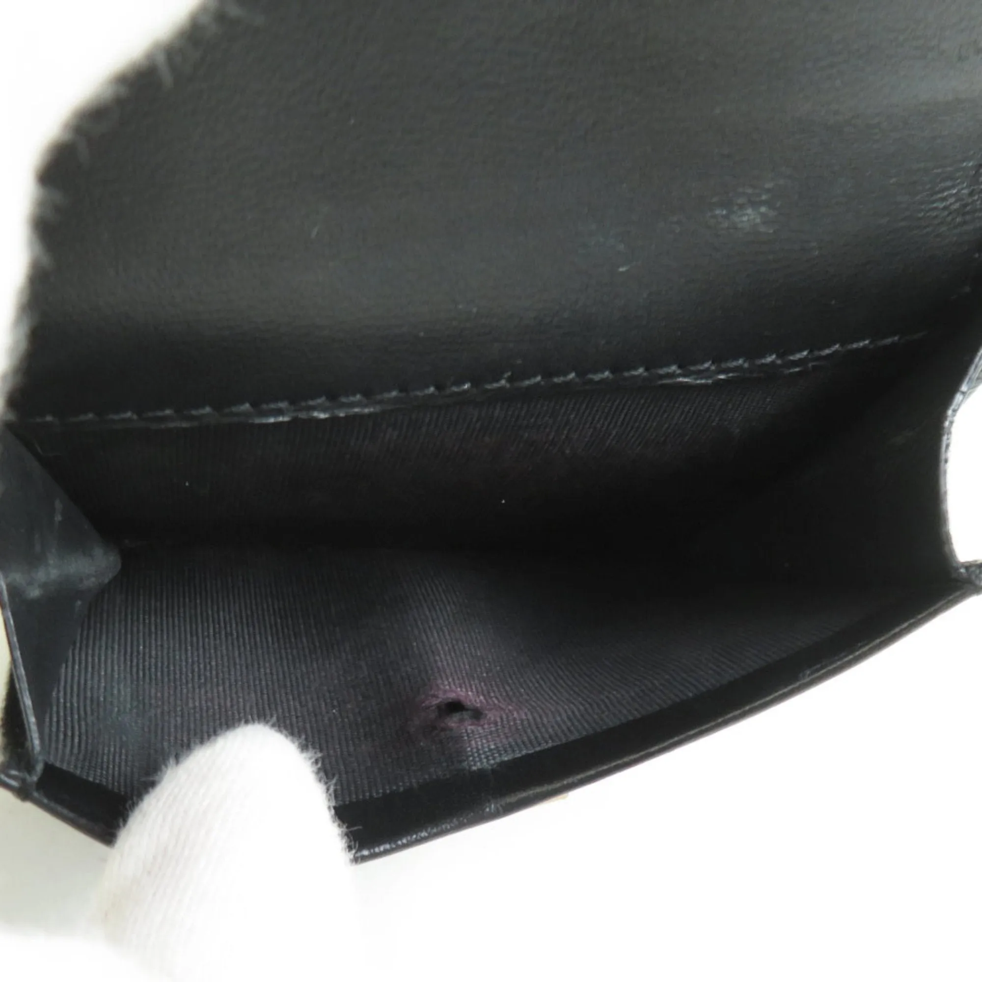 Givenchy Leather Wallet (Bi-Fold) (Pre-Owned)