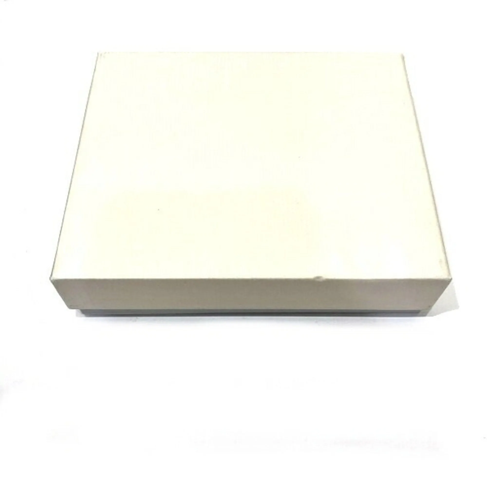 Givenchy Leather Wallet (Bi-Fold) (Pre-Owned)