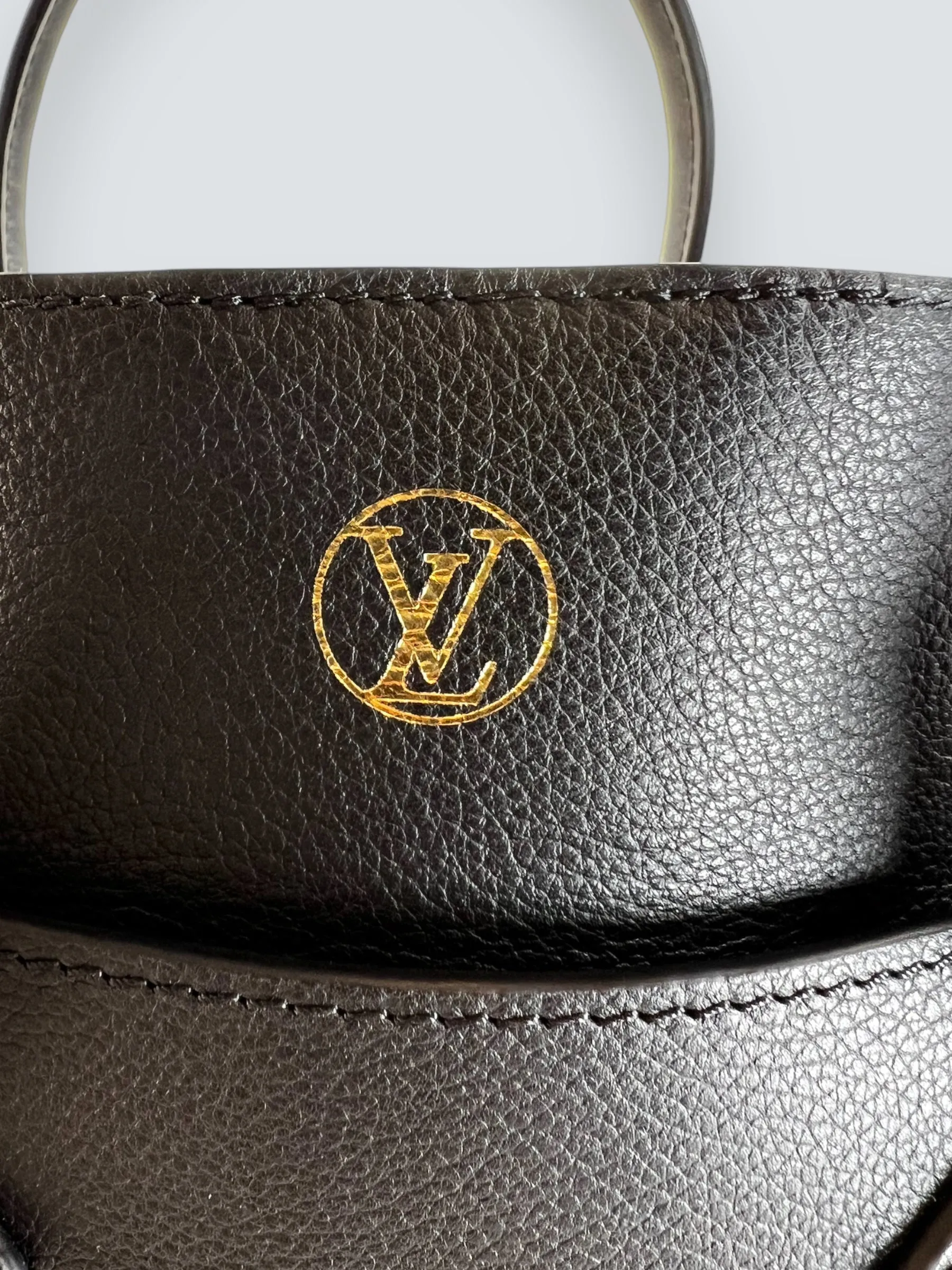 Louis Vuitton Black Leather "On My Side" GM Tote