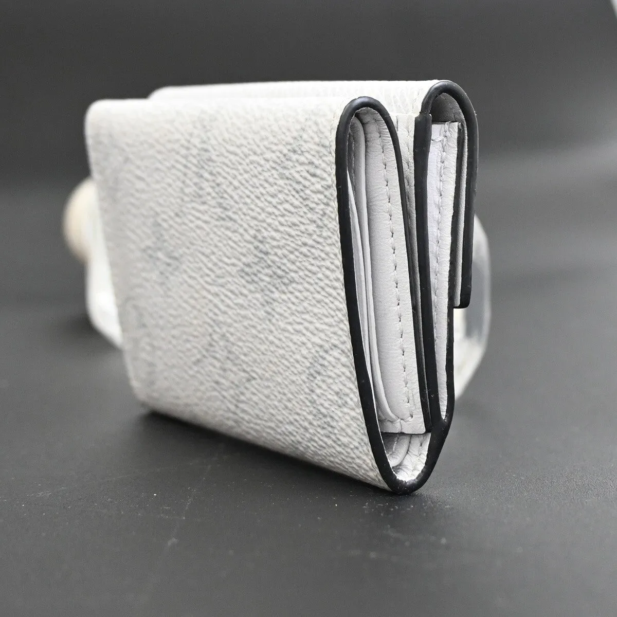 Louis Vuitton Compact Discovery Leather Wallet (Pre-Owned)