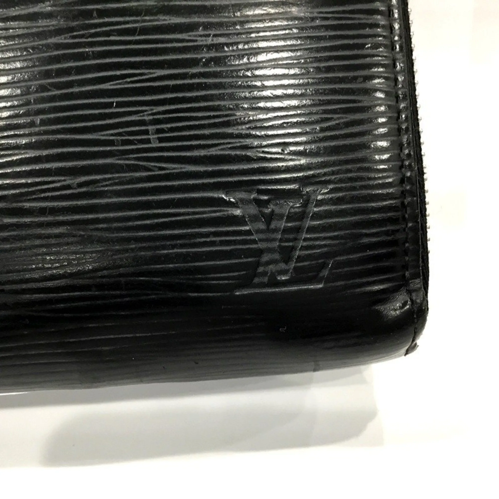 Louis Vuitton Epi Noir Epi Leather Long Wallet (Bi-Fold) (Pre-Owned)