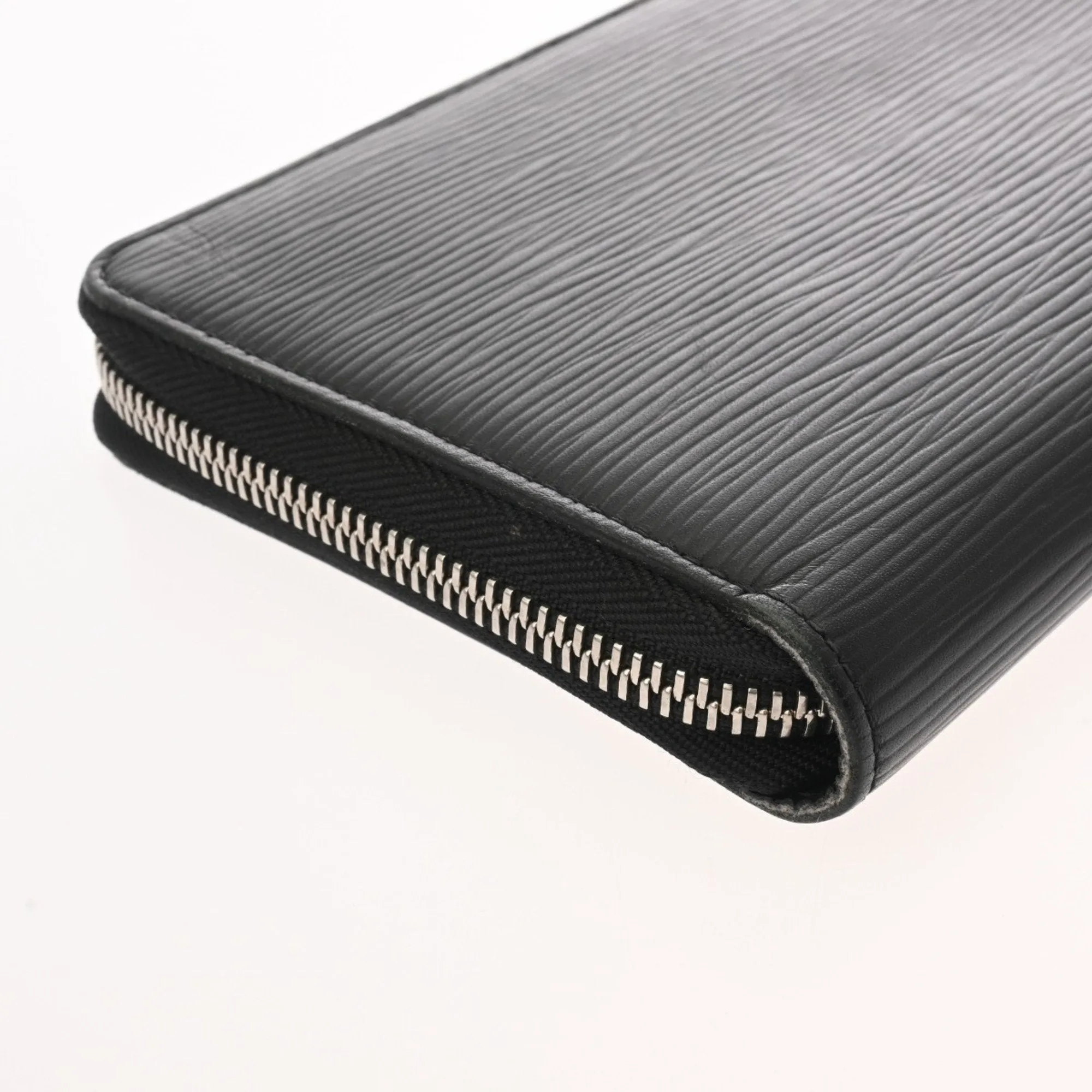 Louis Vuitton Leather Long Wallet (Bi-Fold) (Pre-Owned)