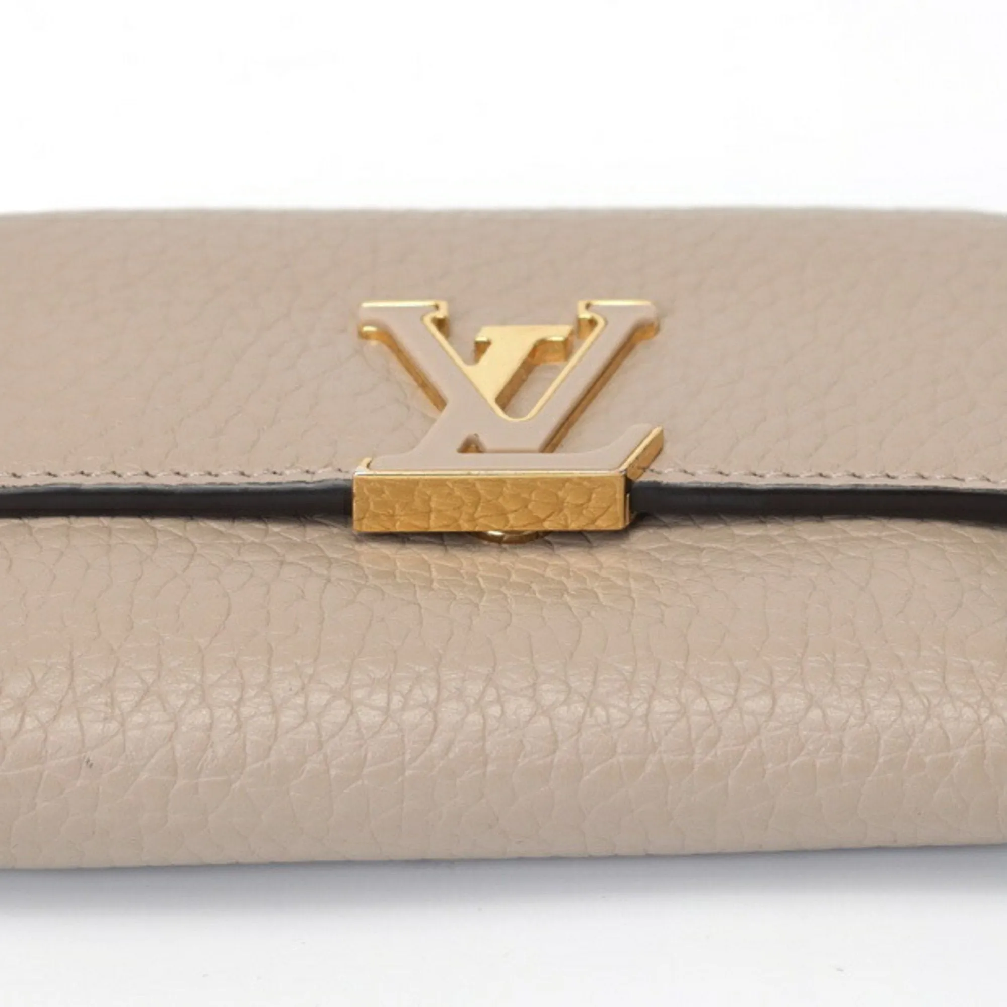 Louis Vuitton Leather Wallet (Tri-Fold) (Pre-Owned)