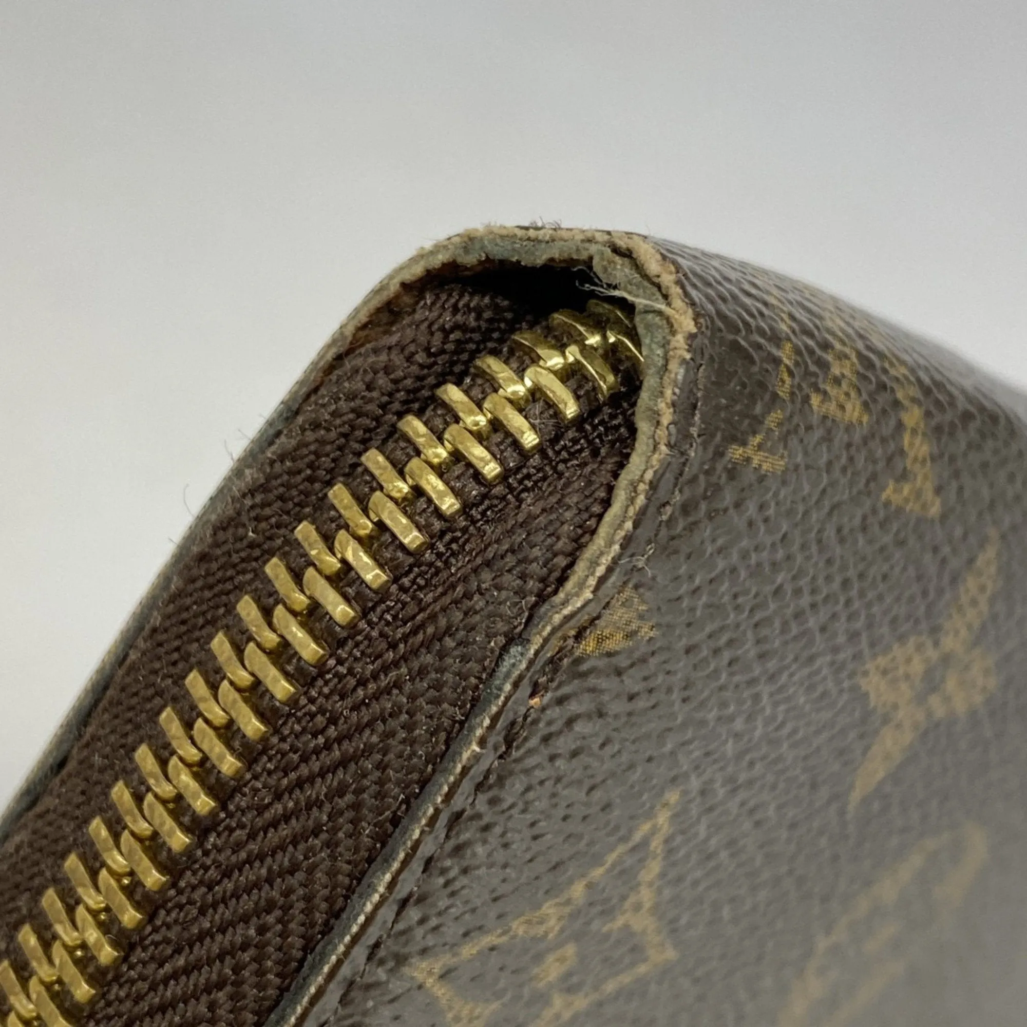 Louis Vuitton Long Wallet (Bi-Fold) (Pre-Owned)