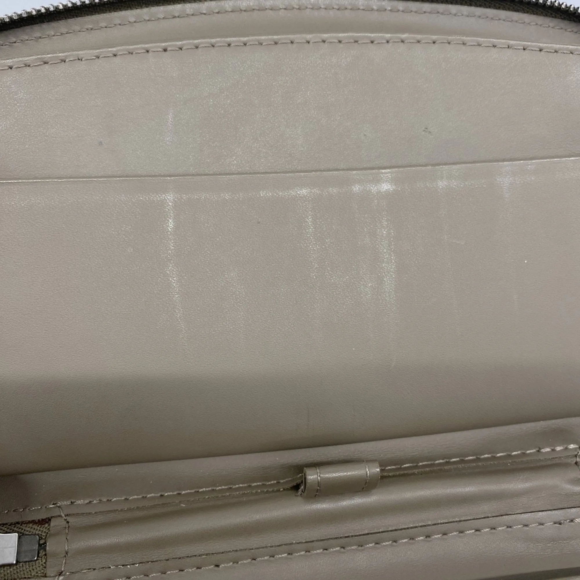 Louis Vuitton Long Wallet (Bi-Fold) (Pre-Owned)