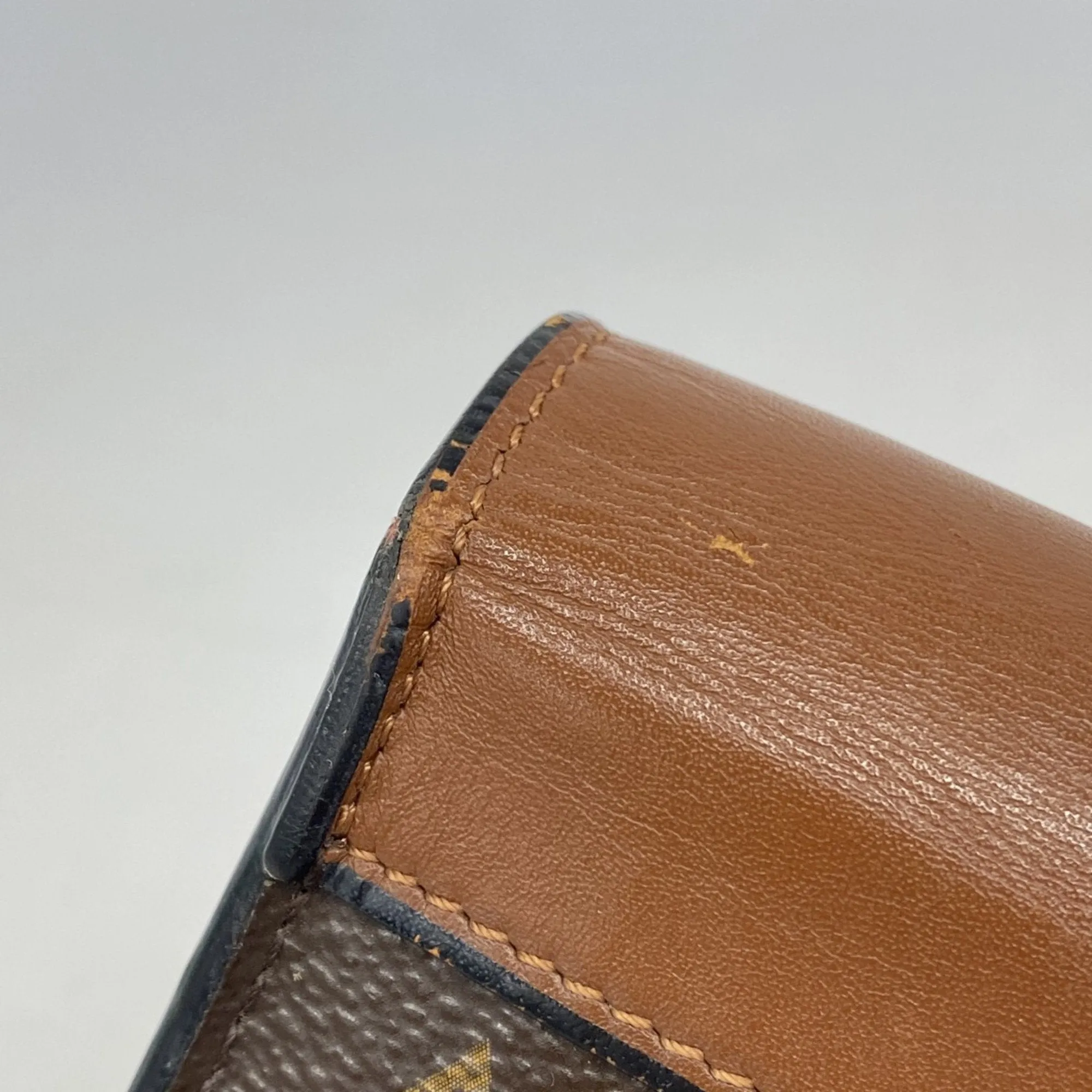 Louis Vuitton Long Wallet (Bi-Fold) (Pre-Owned)