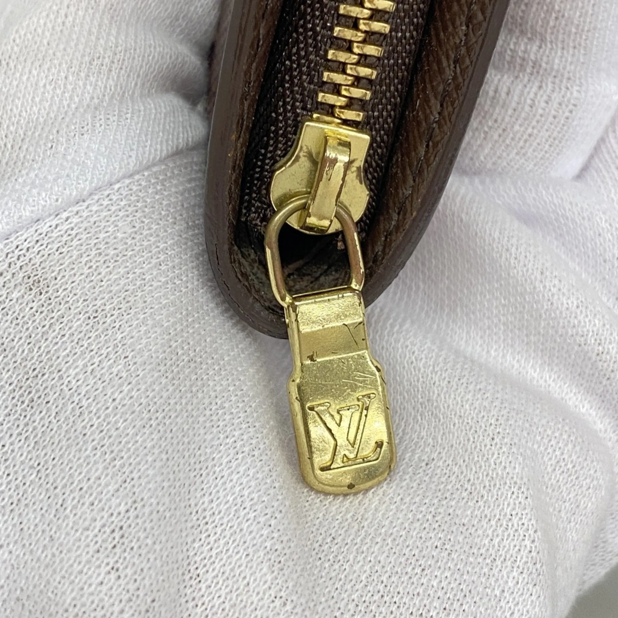 Louis Vuitton Long Wallet (Bi-Fold) (Pre-Owned)