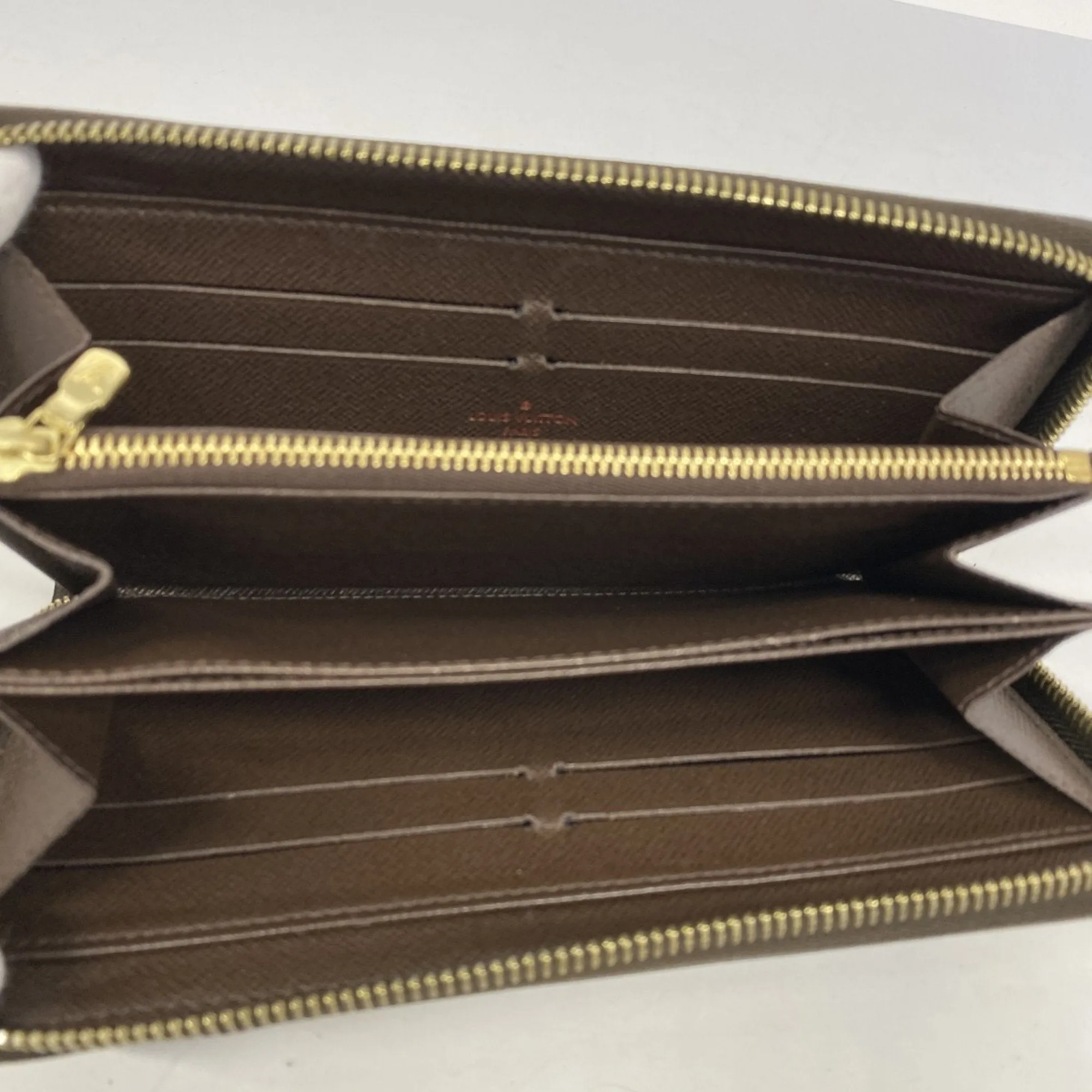 Louis Vuitton Long Wallet (Bi-Fold) (Pre-Owned)