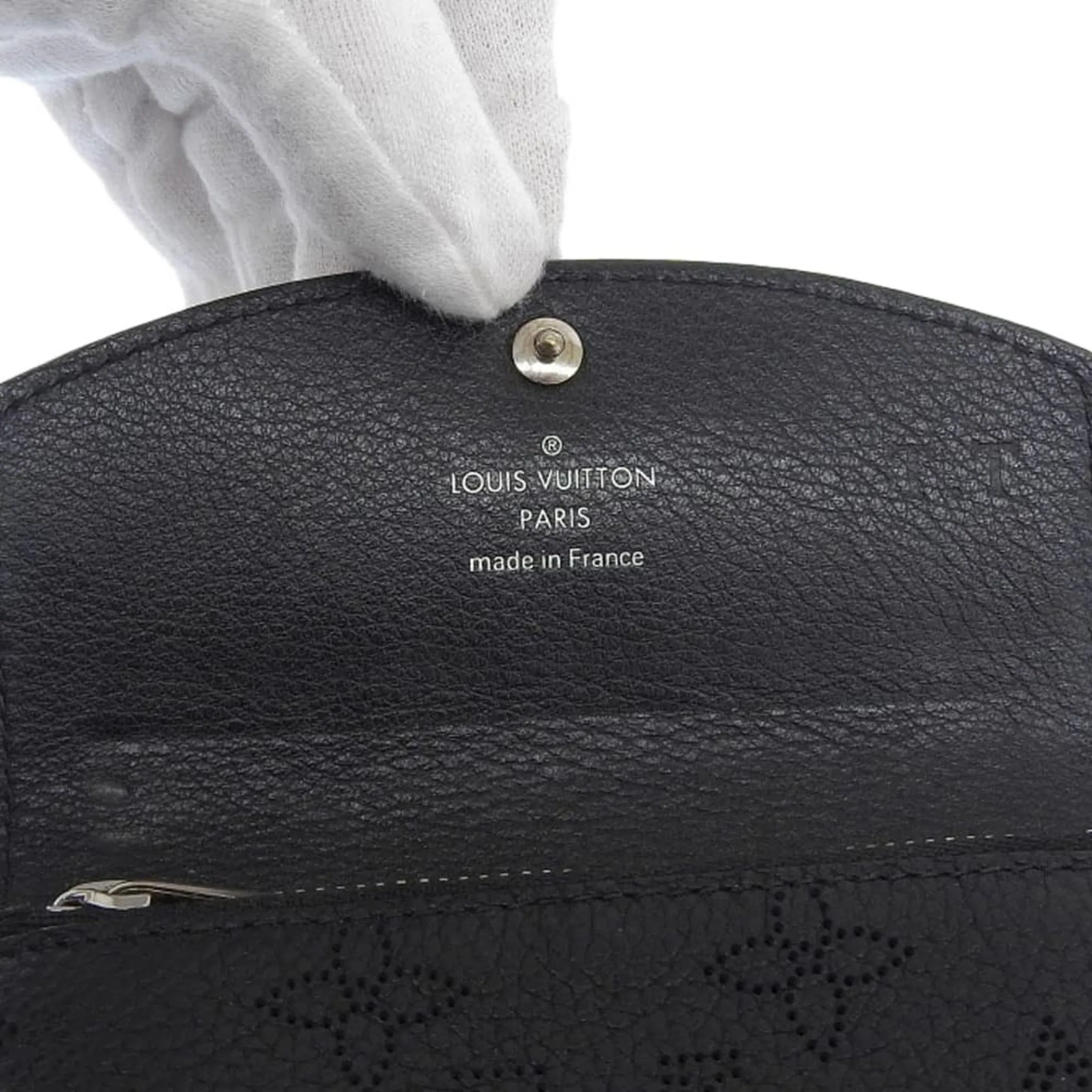 Louis Vuitton Mahina Noir Leather Coin Purse/Coin Case (Pre-Owned)