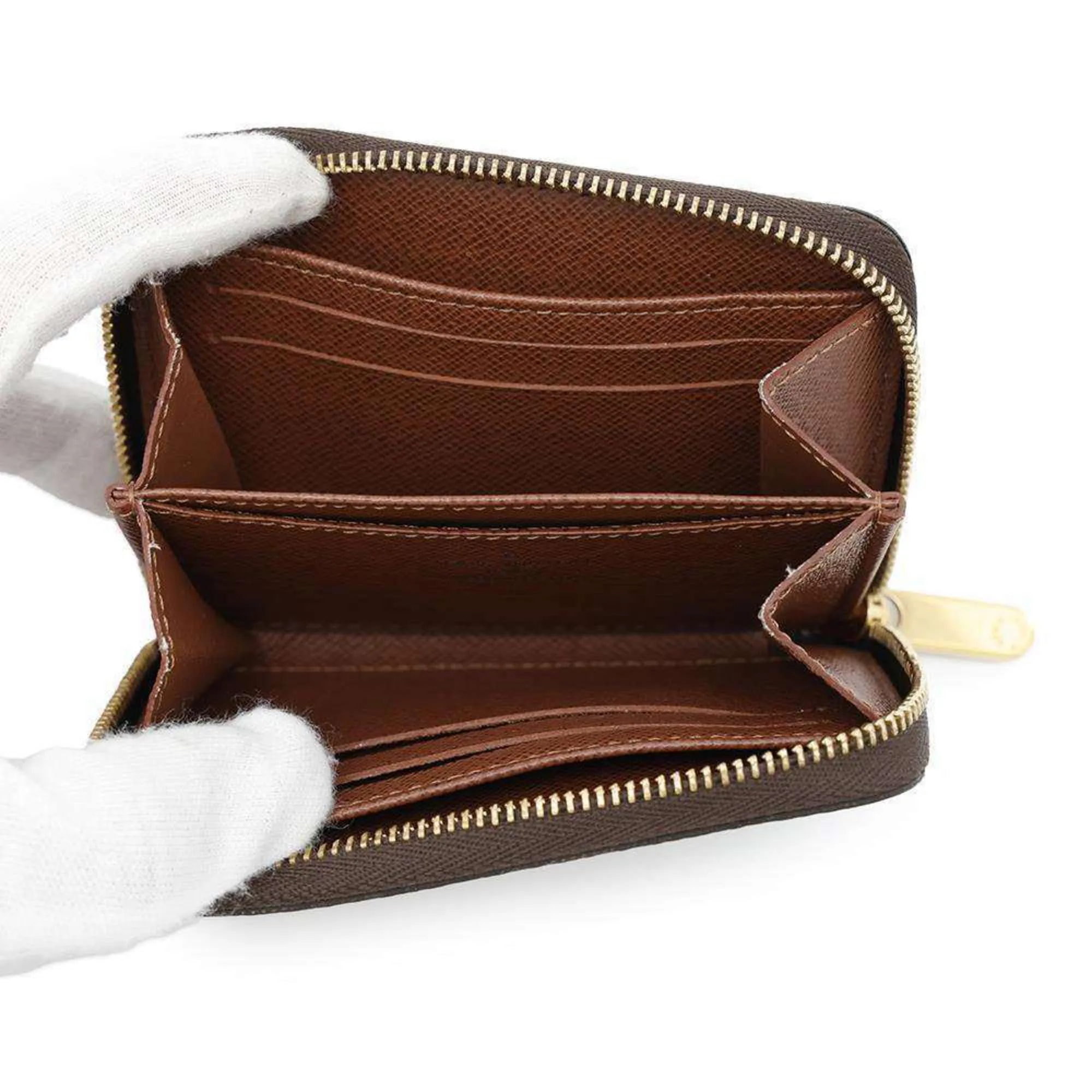 Louis Vuitton Monogram Monogram Coin Purse/Coin Case (Pre-Owned)