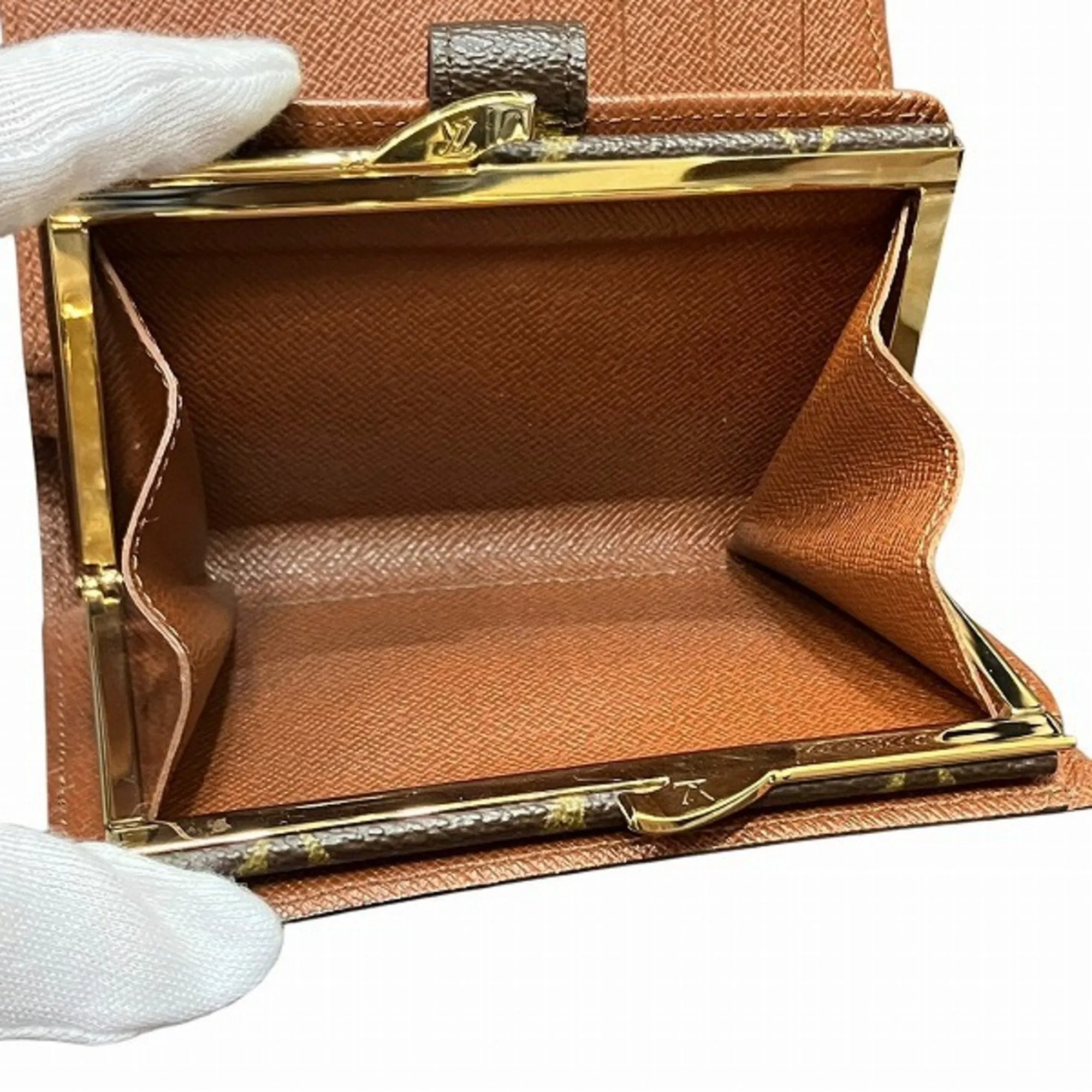 Louis Vuitton Monogram Monogram Wallet (Bi-Fold) (Pre-Owned)