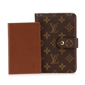 Louis Vuitton Monogram Pvc Leather Wallet (Bi-Fold) (Pre-Owned)