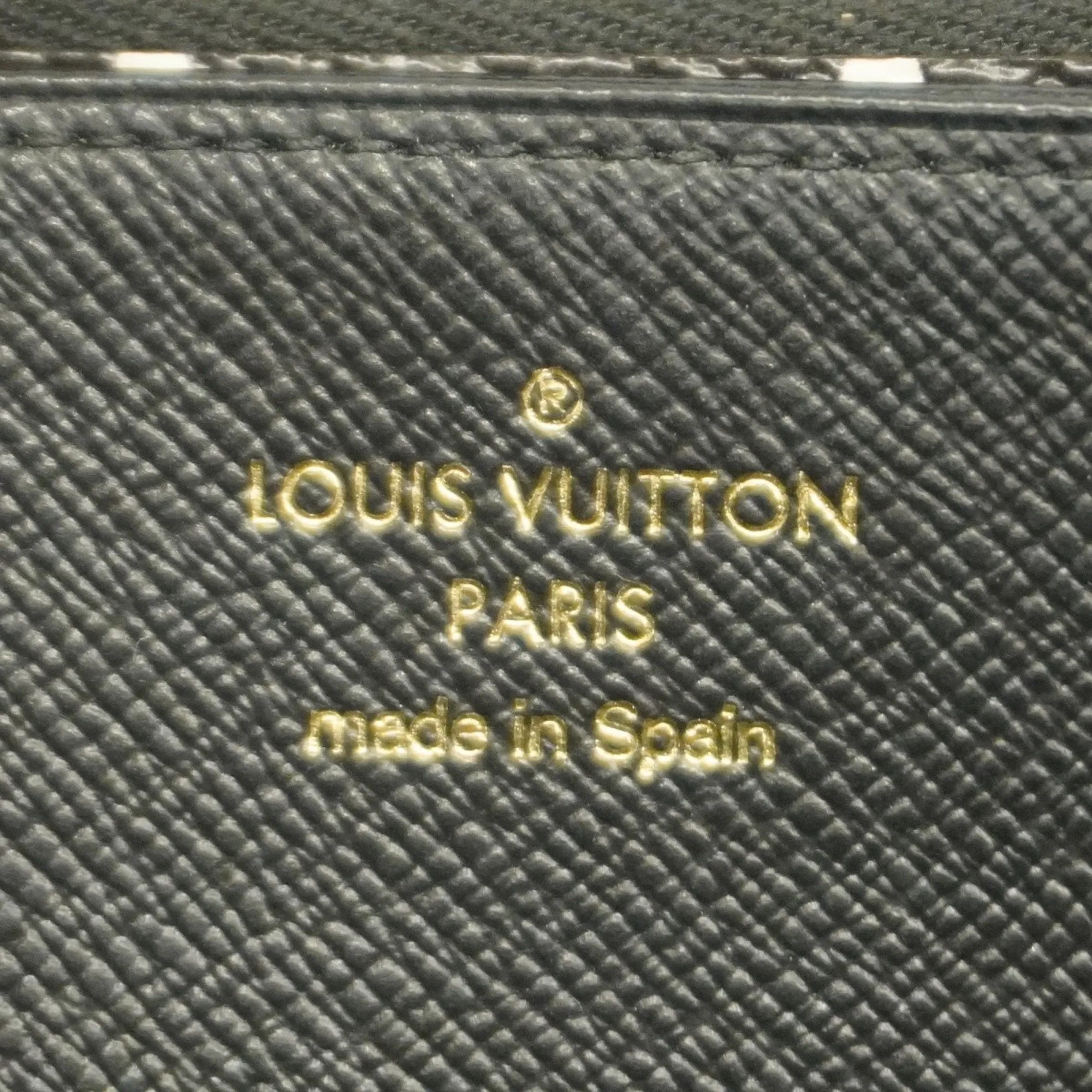 Louis Vuitton Noir Long Wallet (Bi-Fold) (Pre-Owned)