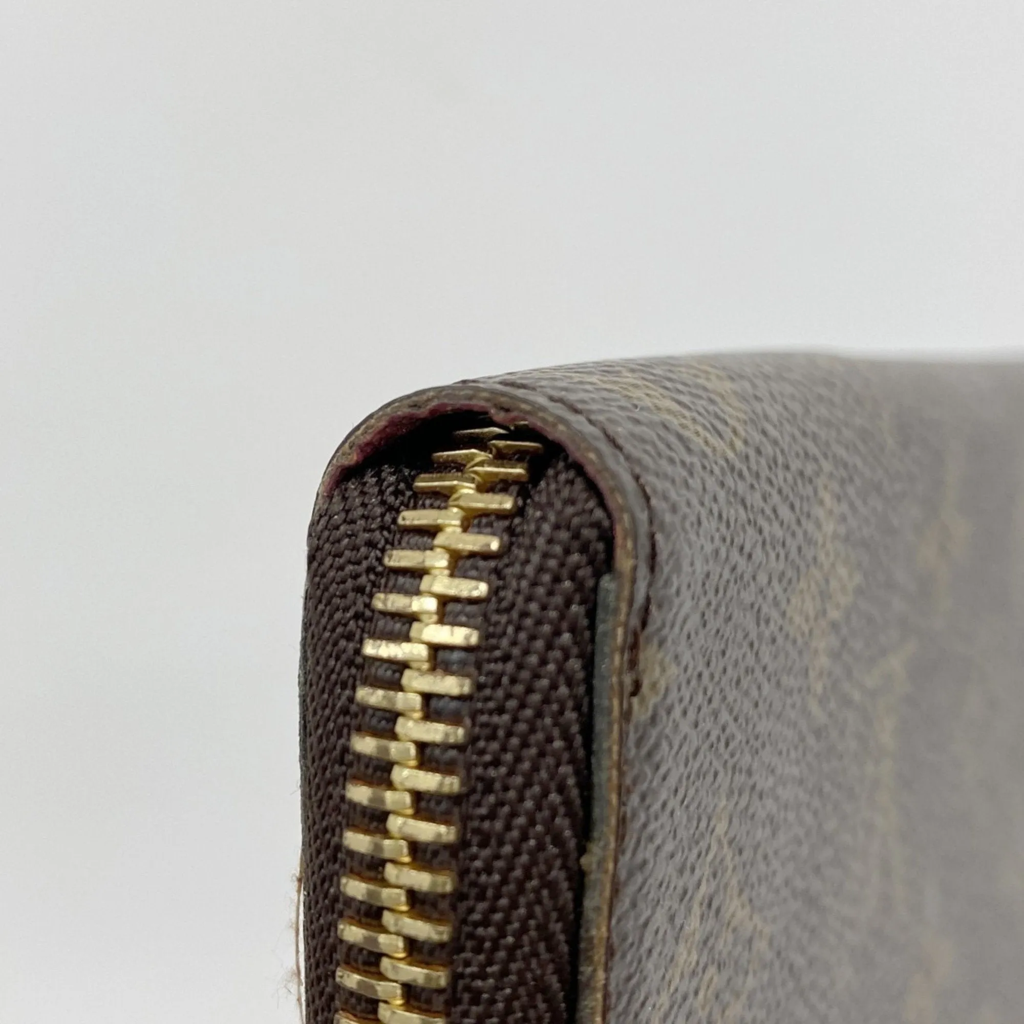 Louis Vuitton pink Long Wallet (Bi-Fold) (Pre-Owned)