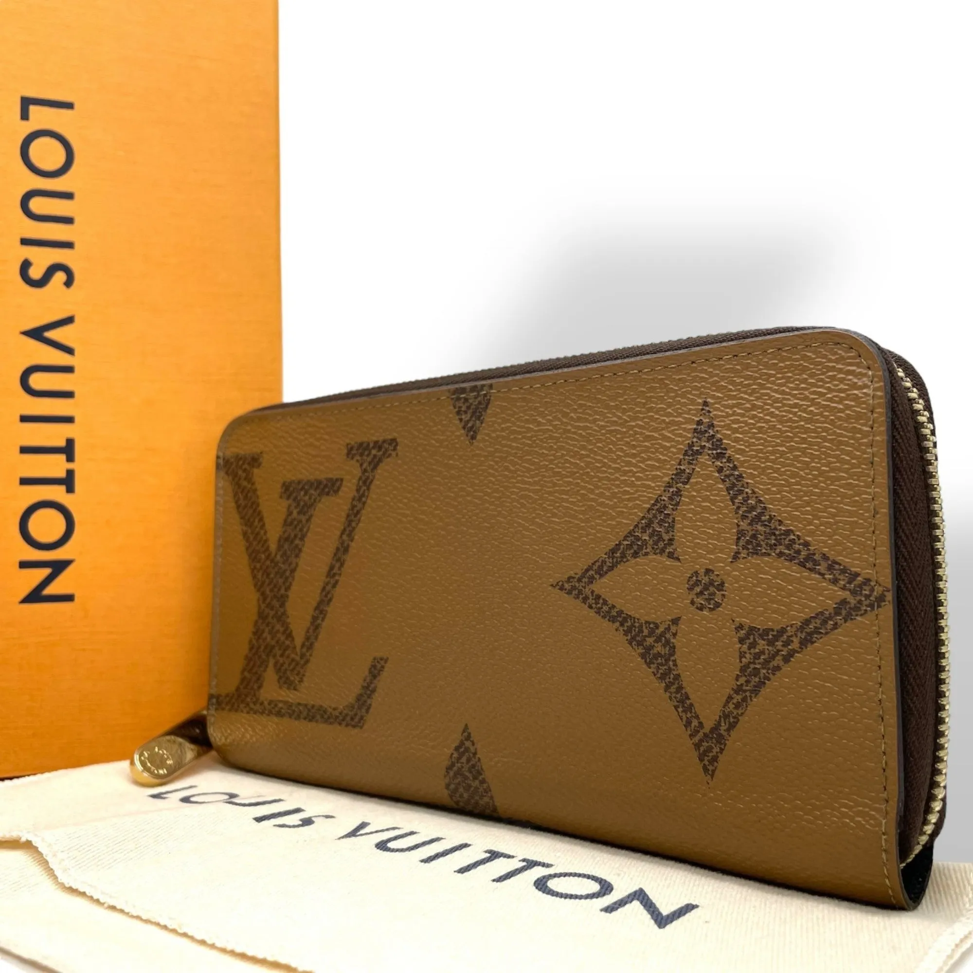 Louis Vuitton Pvc Leather Long Wallet (Bi-Fold) (Pre-Owned)
