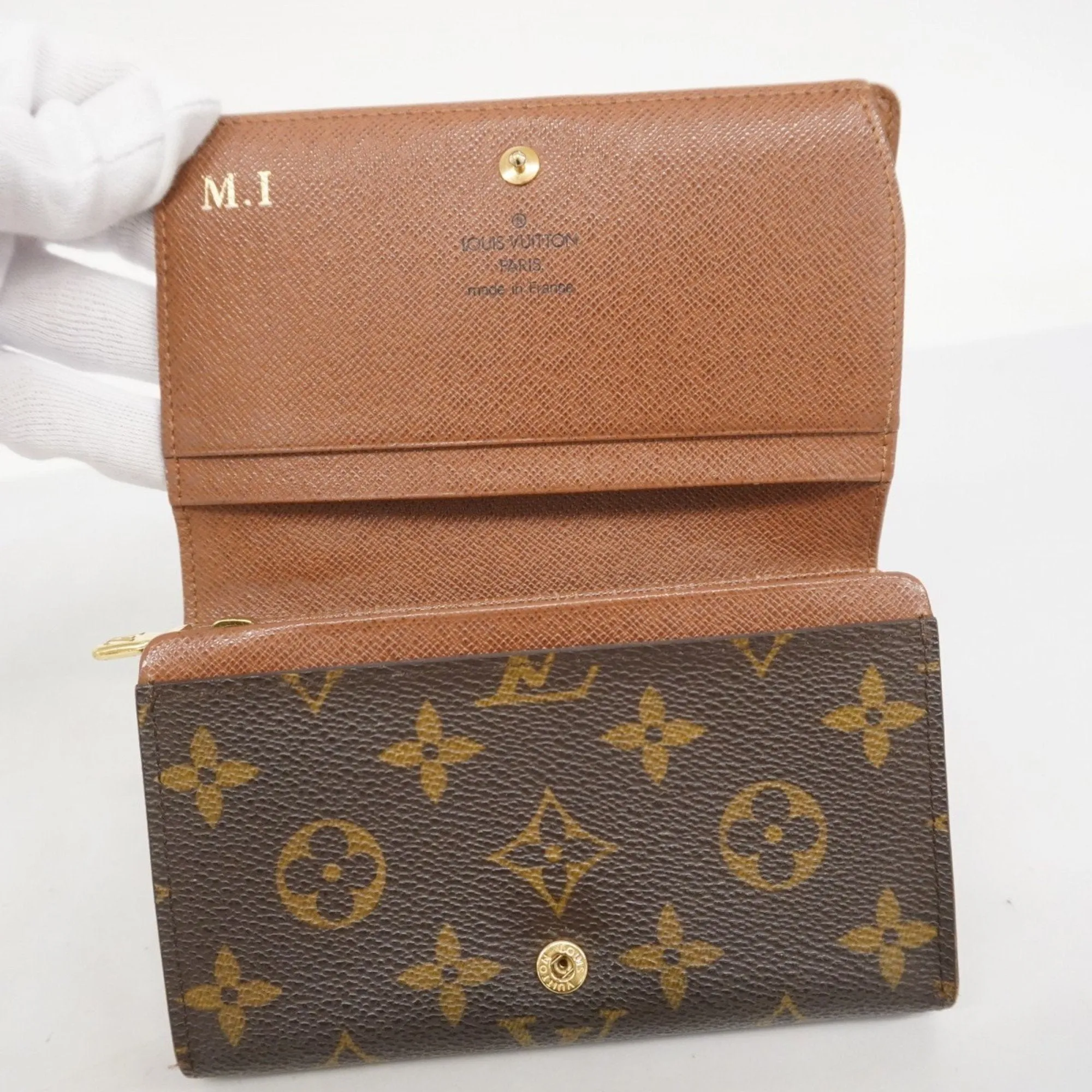 Louis Vuitton Wallet (Bi-Fold) (Pre-Owned)