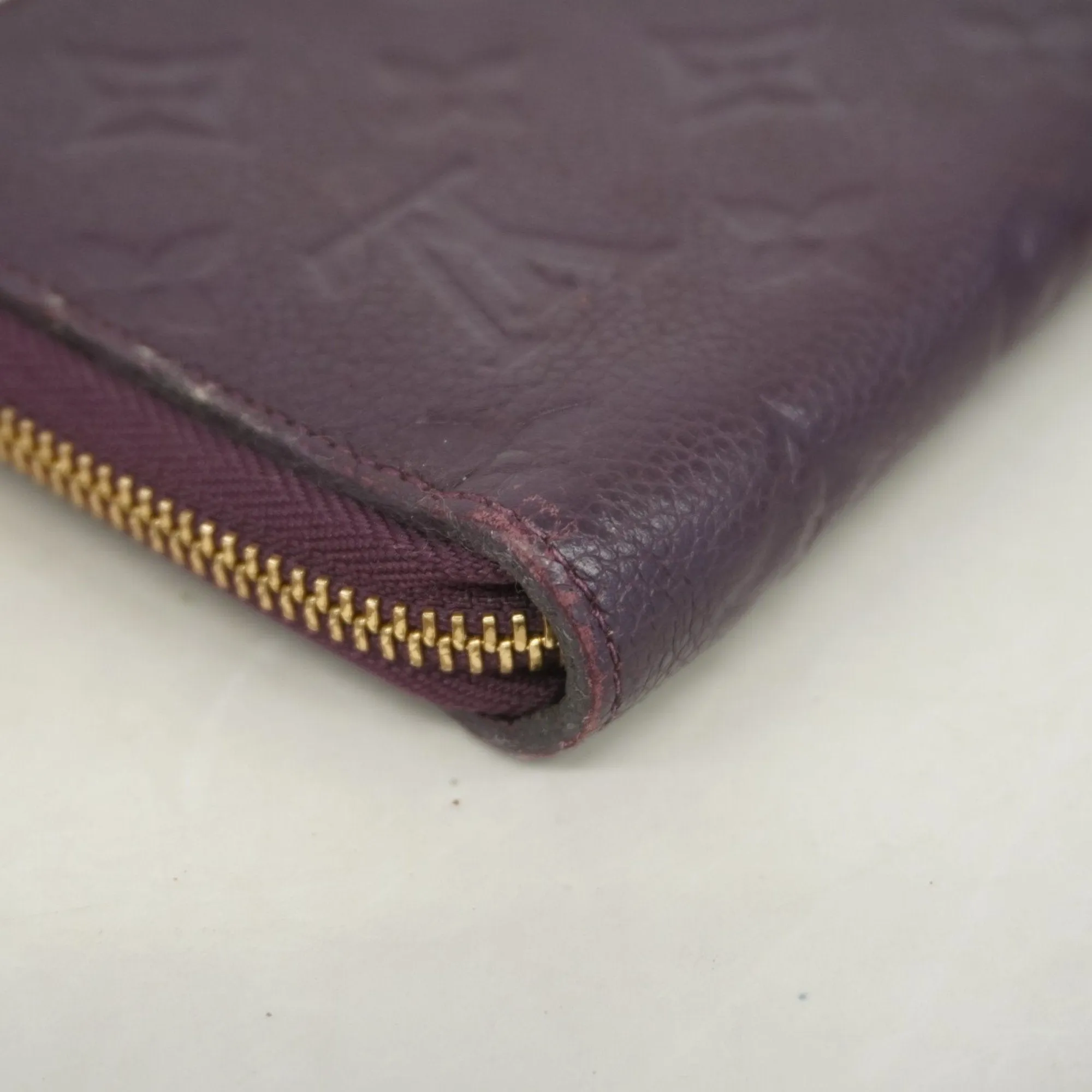 Louis Vuitton Wallet (Bi-Fold) (Pre-Owned)