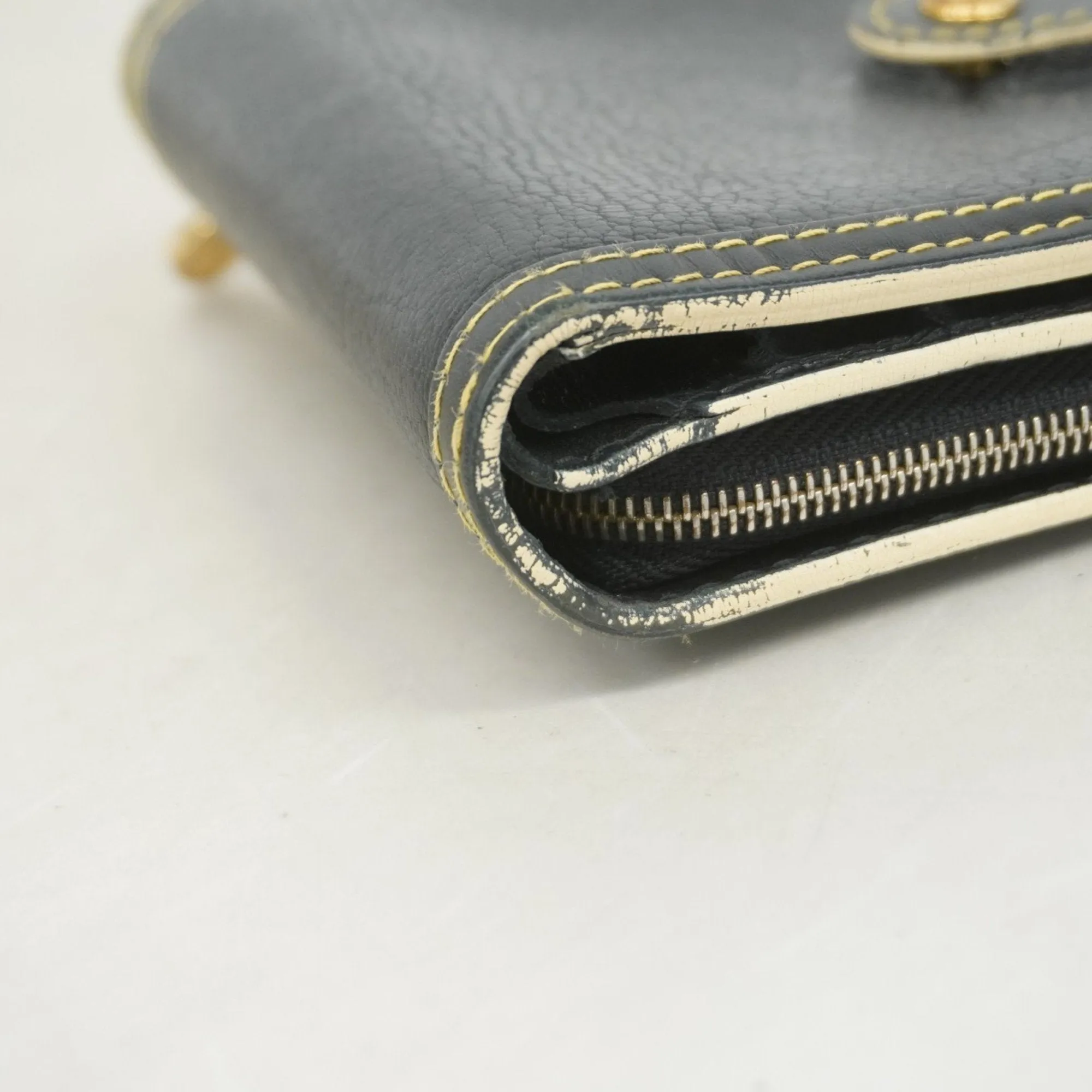 Louis Vuitton Wallet (Bi-Fold) (Pre-Owned)