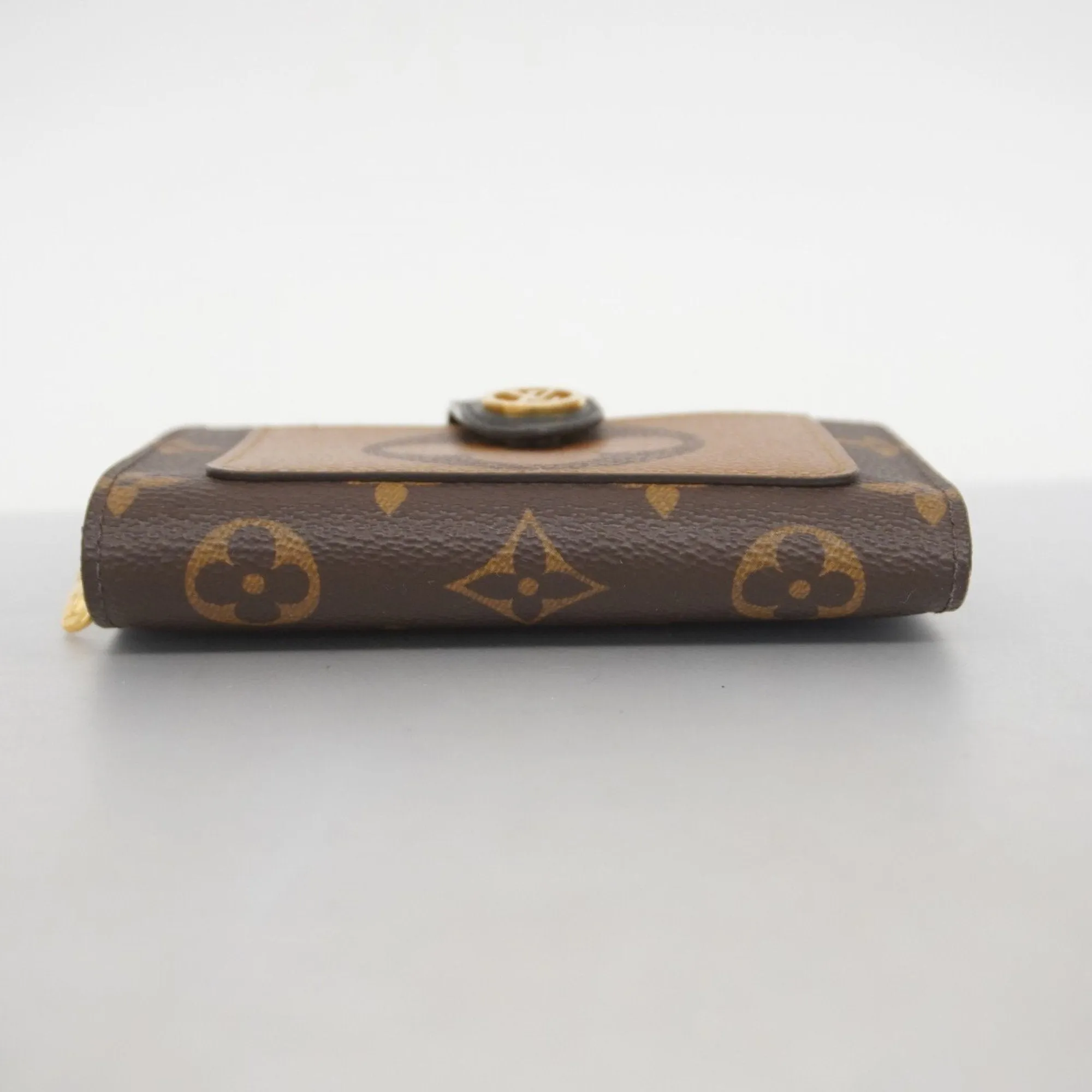 Louis Vuitton Wallet (Bi-Fold) (Pre-Owned)