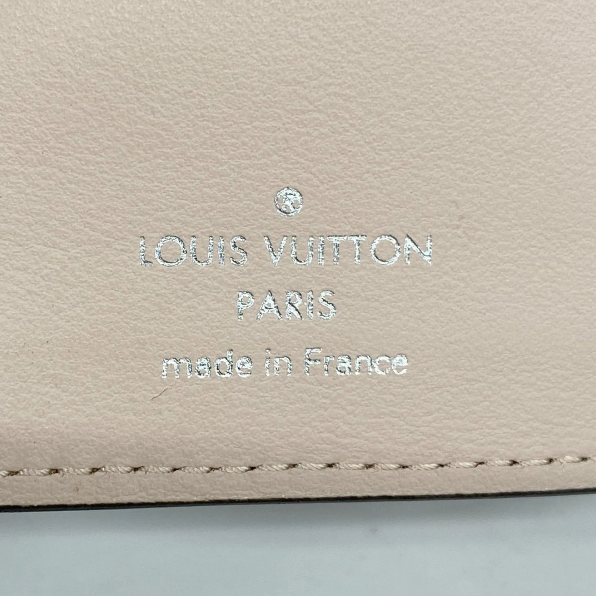 Louis Vuitton Wallet (Bi-Fold) (Pre-Owned)