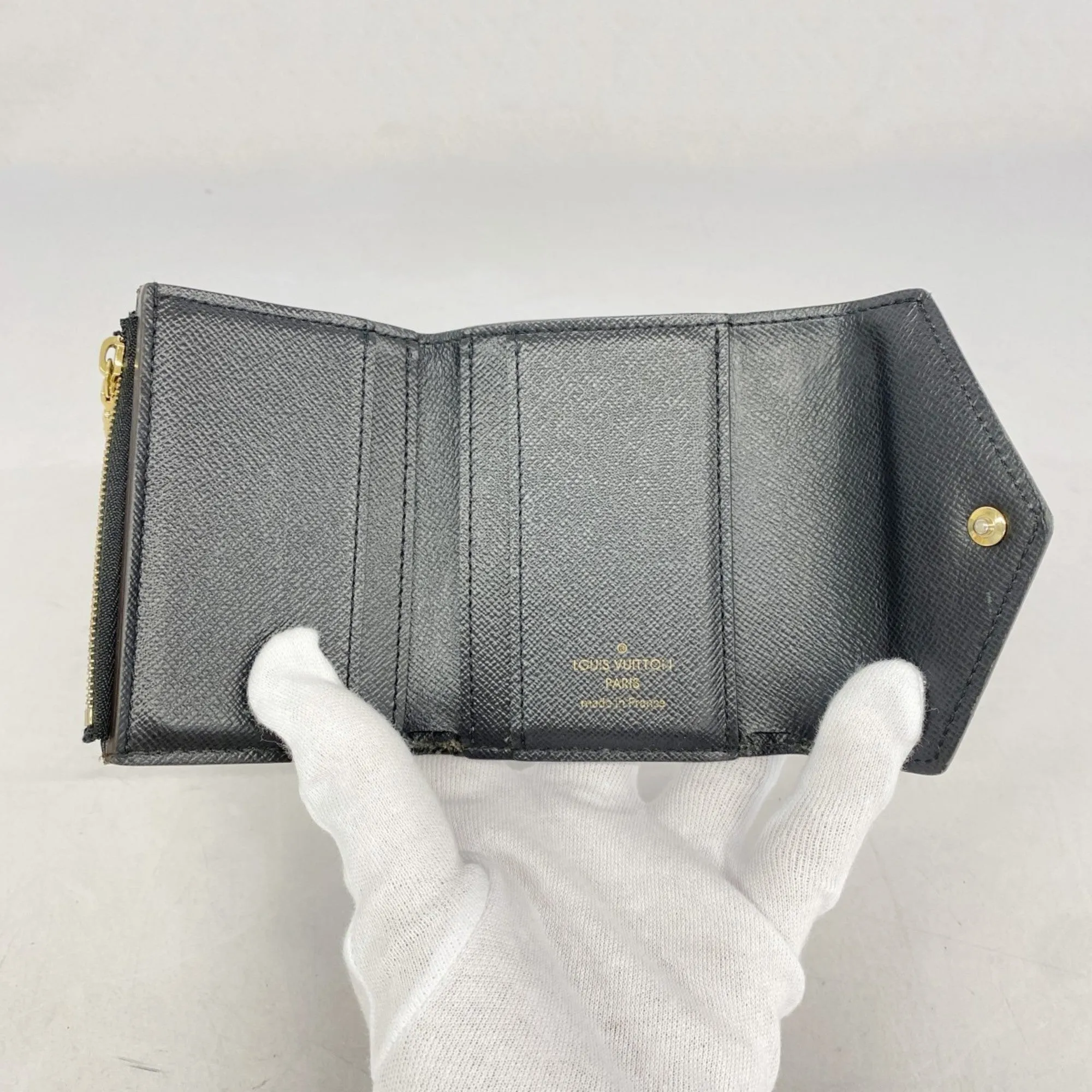 Louis Vuitton Wallet (Tri-Fold) (Pre-Owned)