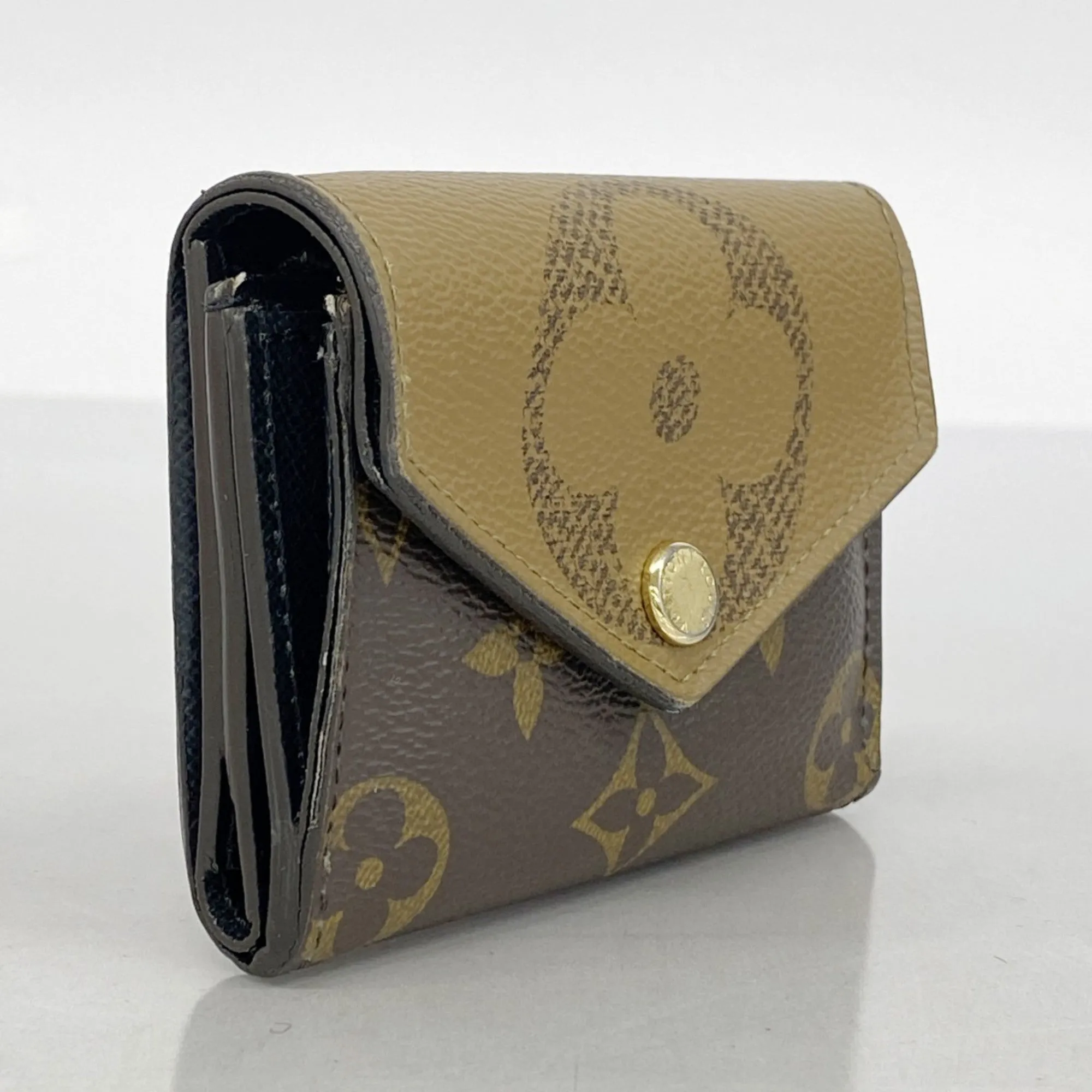 Louis Vuitton Wallet (Tri-Fold) (Pre-Owned)