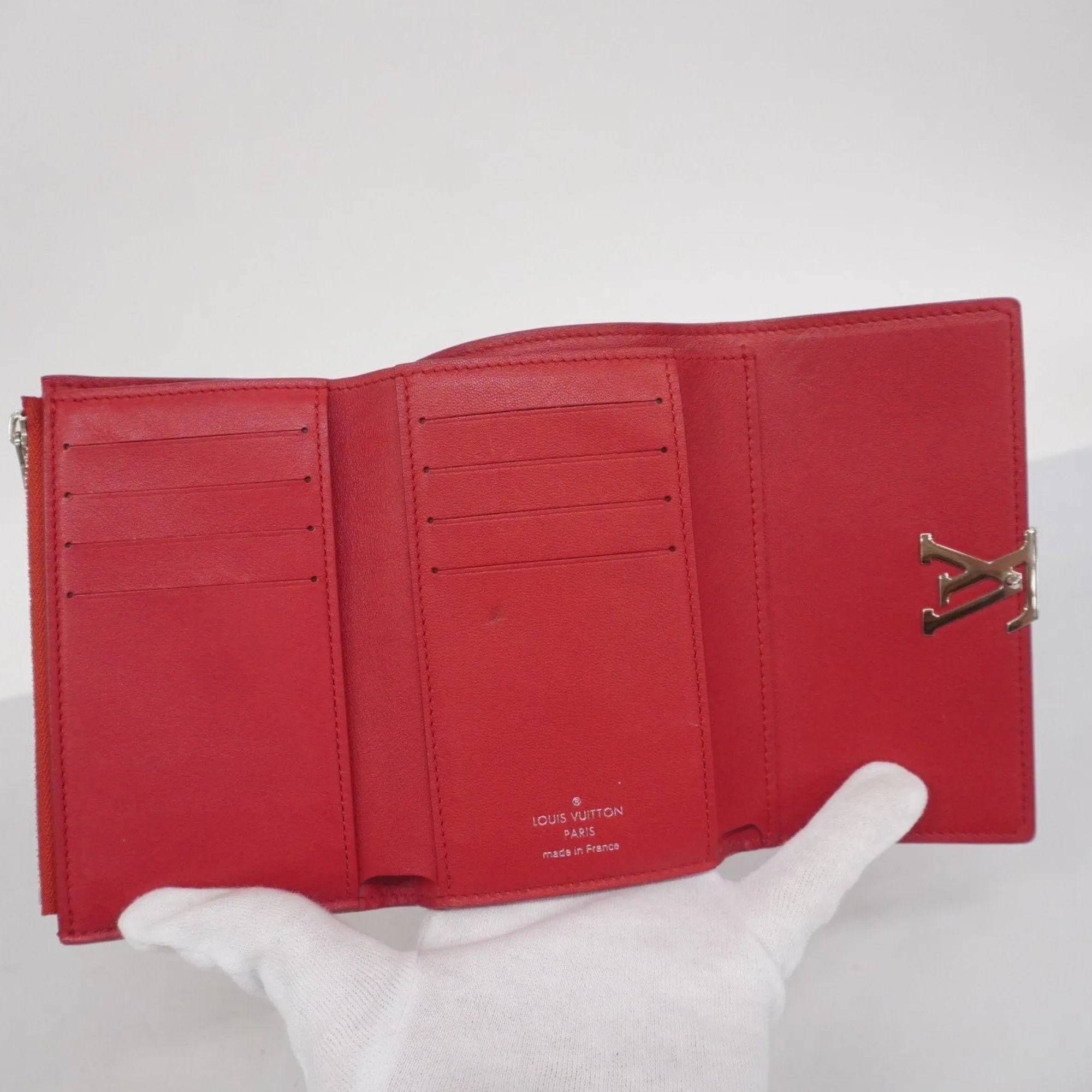Louis Vuitton Wallet (Tri-Fold) (Pre-Owned)
