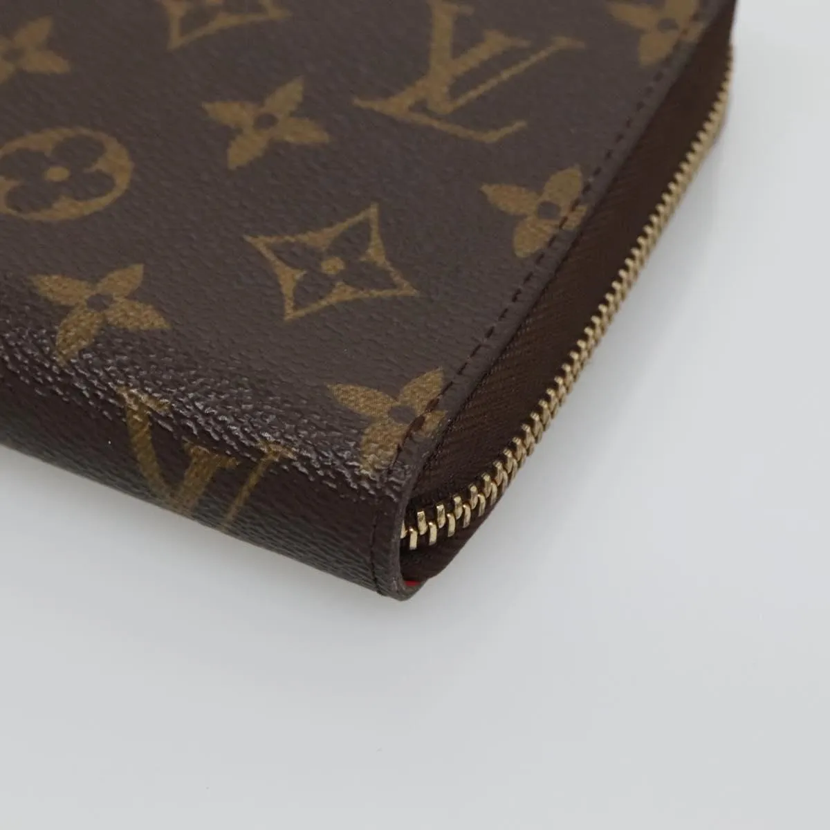 Louis Vuitton Zippy Wallet Canvas Wallet (Pre-Owned)